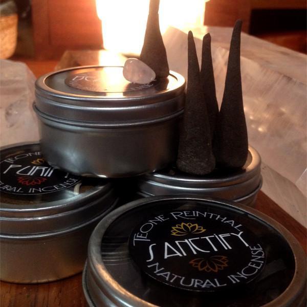 DEIFY incense from Teone Reinthal- a review