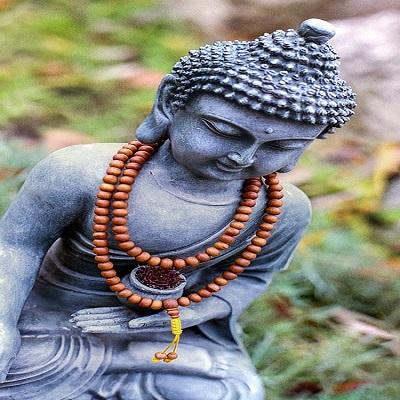 Have you seen an agarwood mala  of this size before? Small vs big