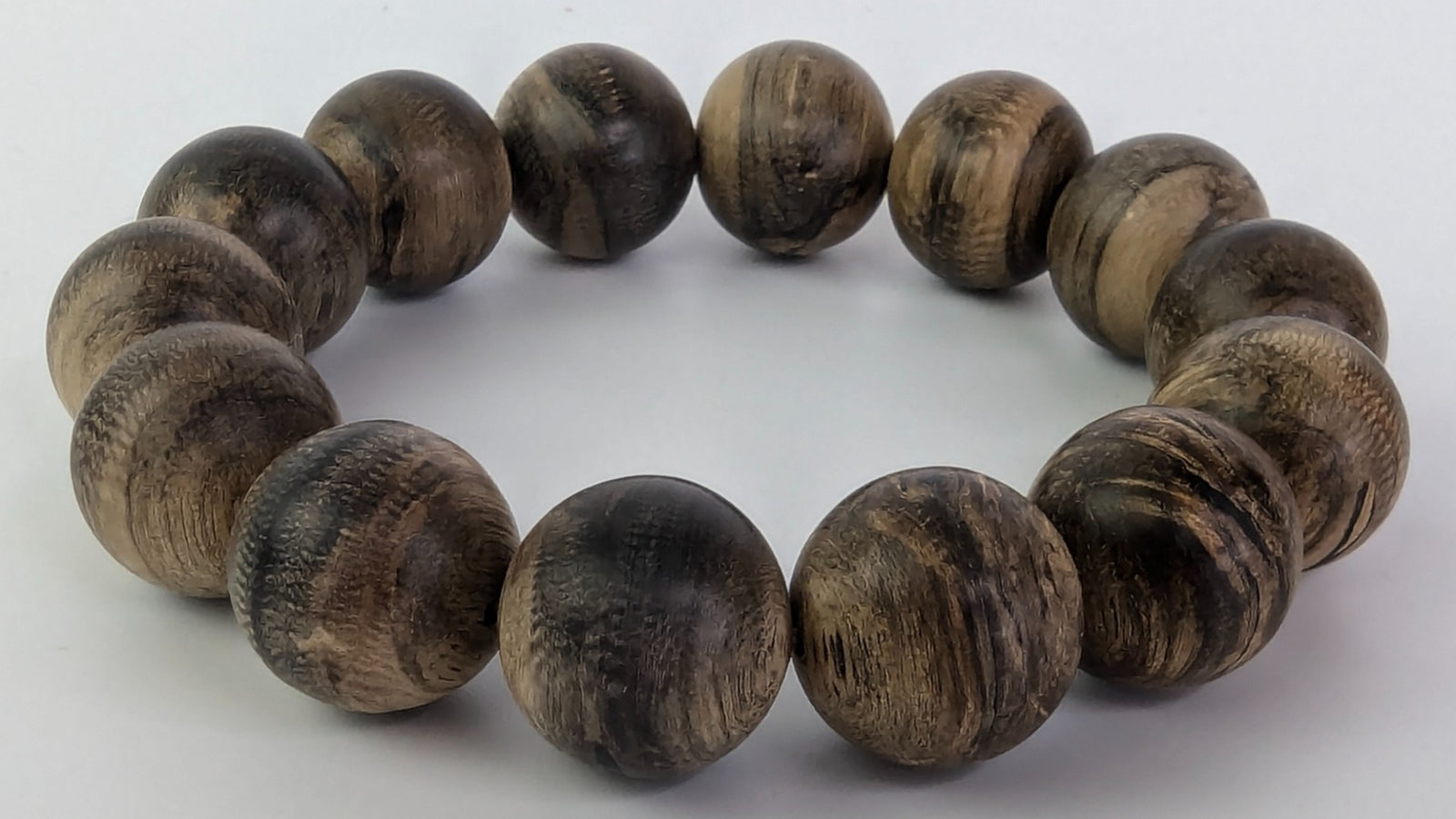 Vòng tay trầm hương TBS 1635- Wild Sinking 16mm 35g