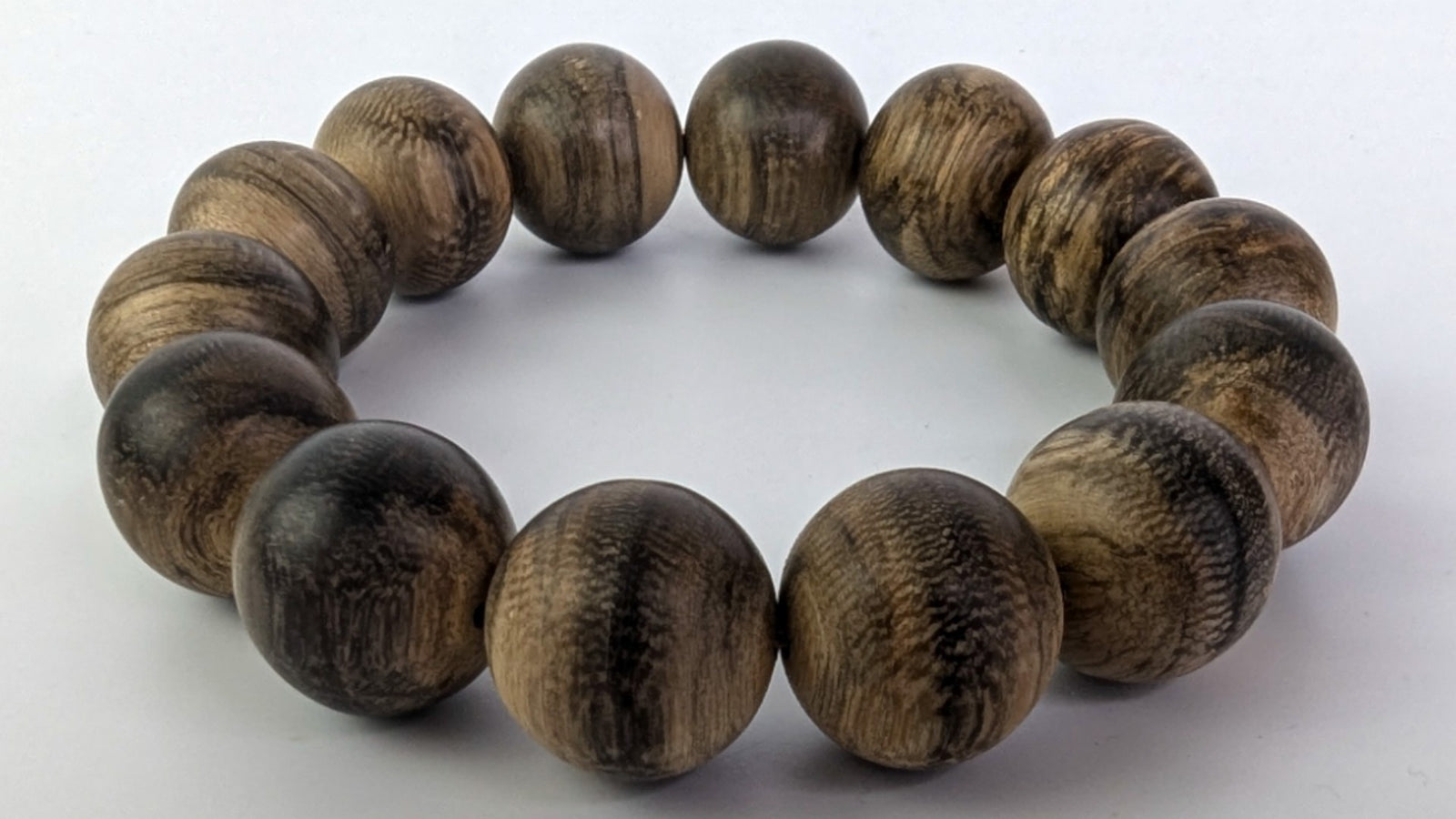 Vòng tay trầm hương TBS 1635- Wild Sinking 16mm 35g