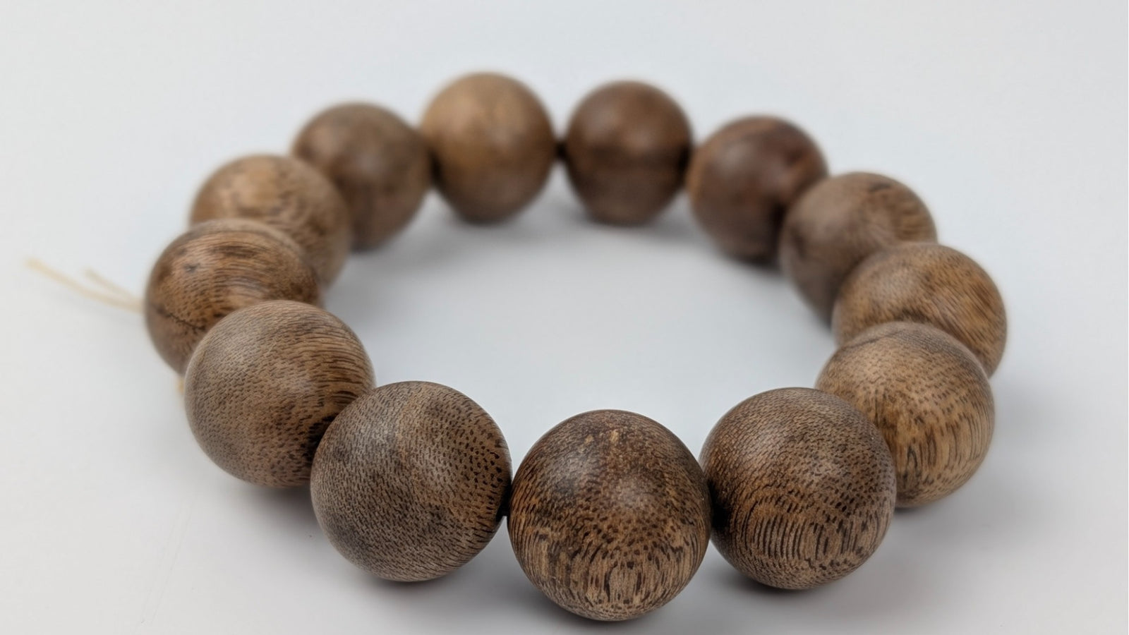 BF1825 - Vietnamese Wild Agarwood Bracelet 25g 18mm 13 beads