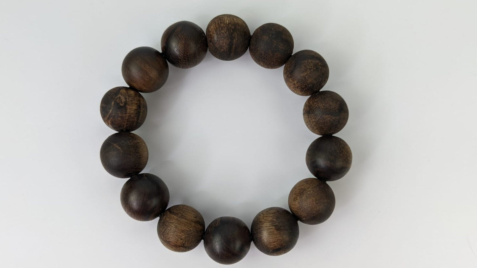 The Wisdom - The herbaceous spicy woody wild Agarwood Bracelet that sinks like a rock -
