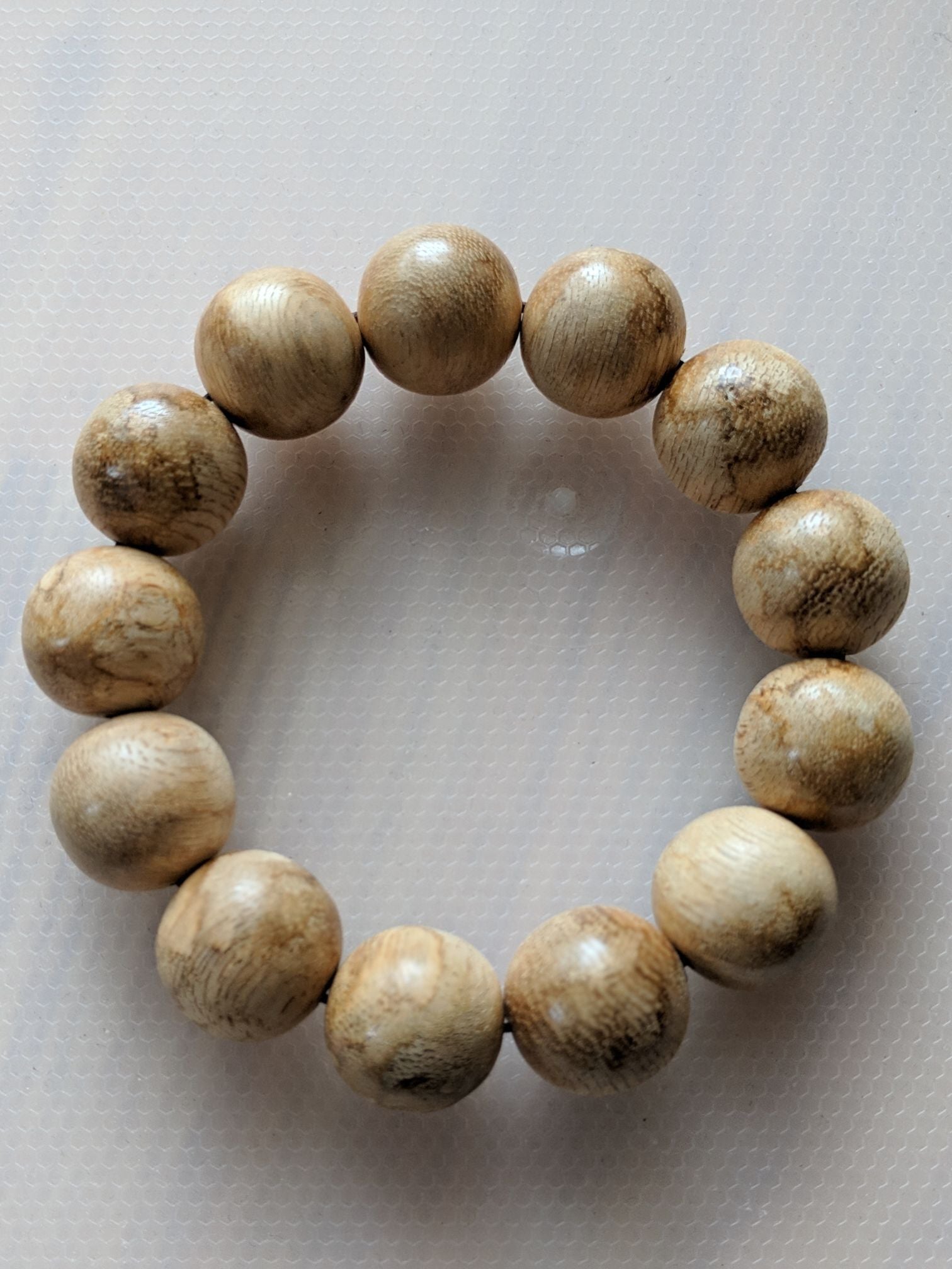 Z-SOLD-Z Light Resin Tigerwood (wild agarwood) bracelet -