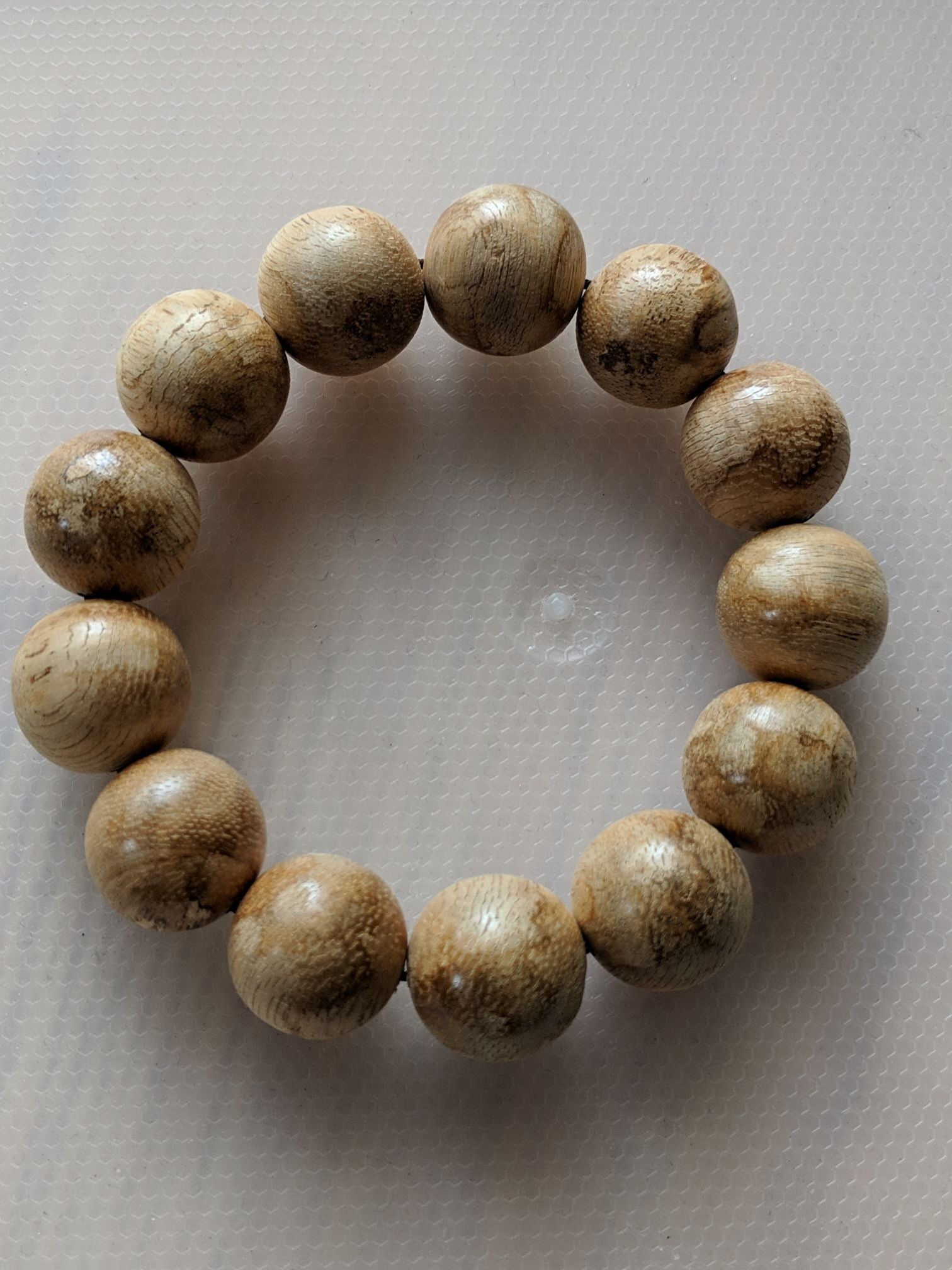 Z-SOLD-Z Light Resin Tigerwood (wild agarwood) bracelet -