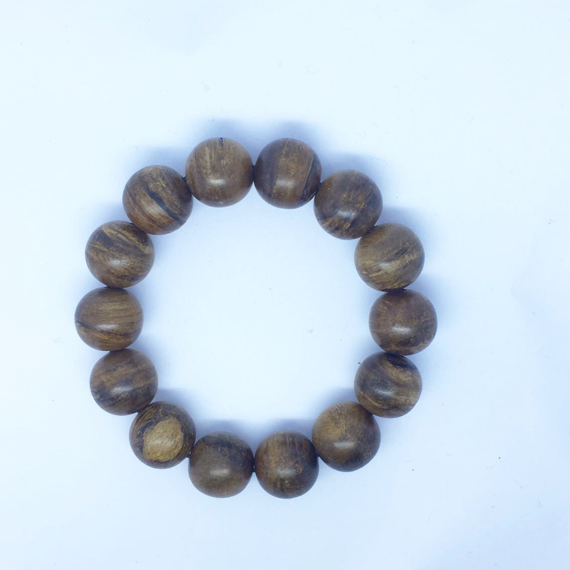 The Little Treasure Wild Agarwood Bracelet 22.6 g 16mm -