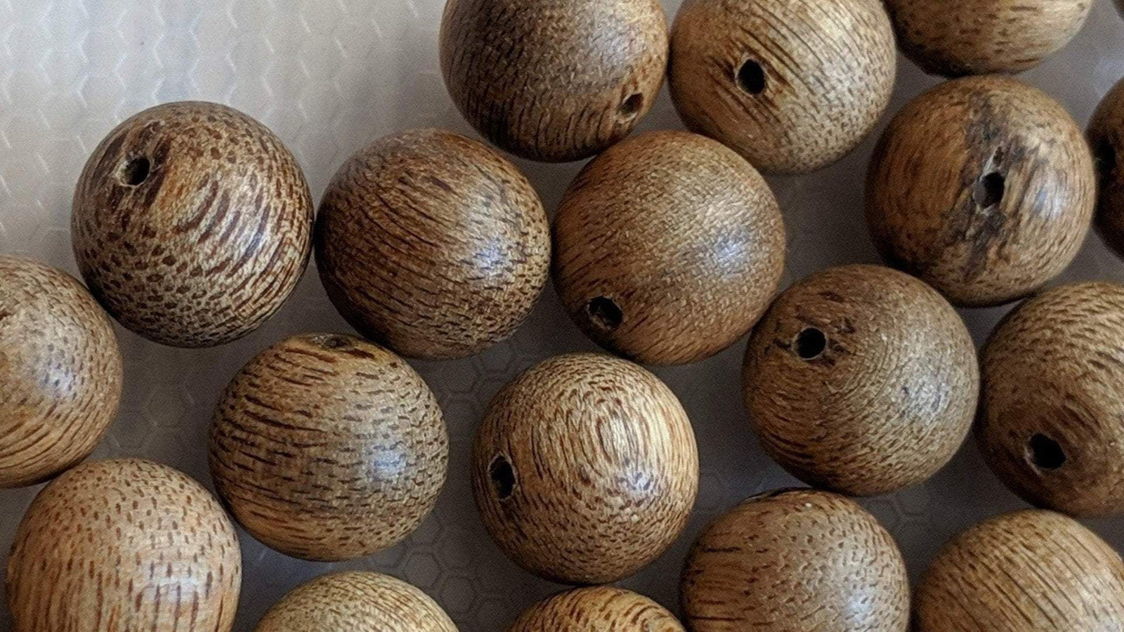 Single Cultivated Agarwood Beads dimension 11 mm suitable for DIY bracelet or necklace -