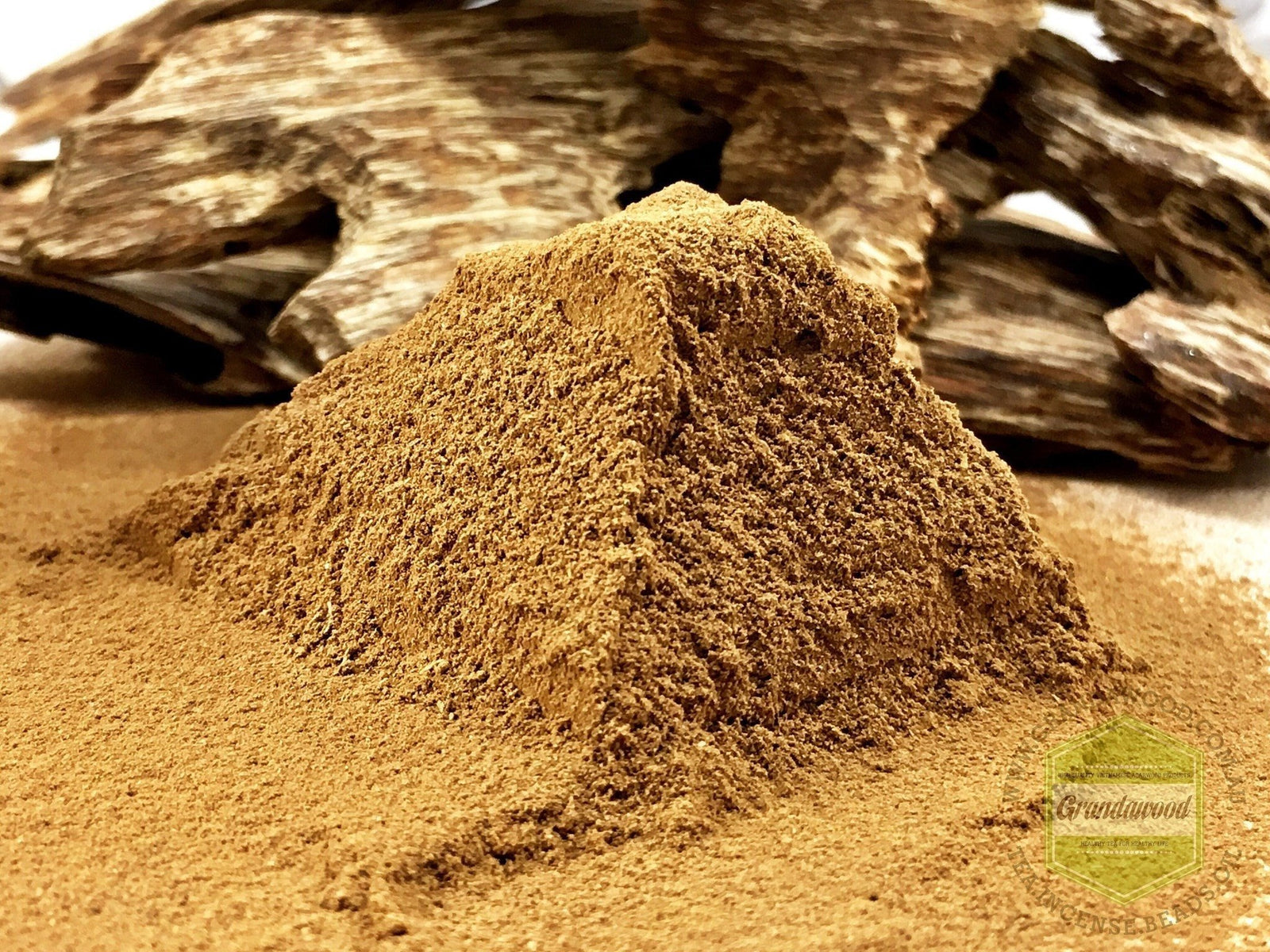 Grandawood Agarwood "Kỳ Bì" Kyara's Skin (Bark) Powder -
