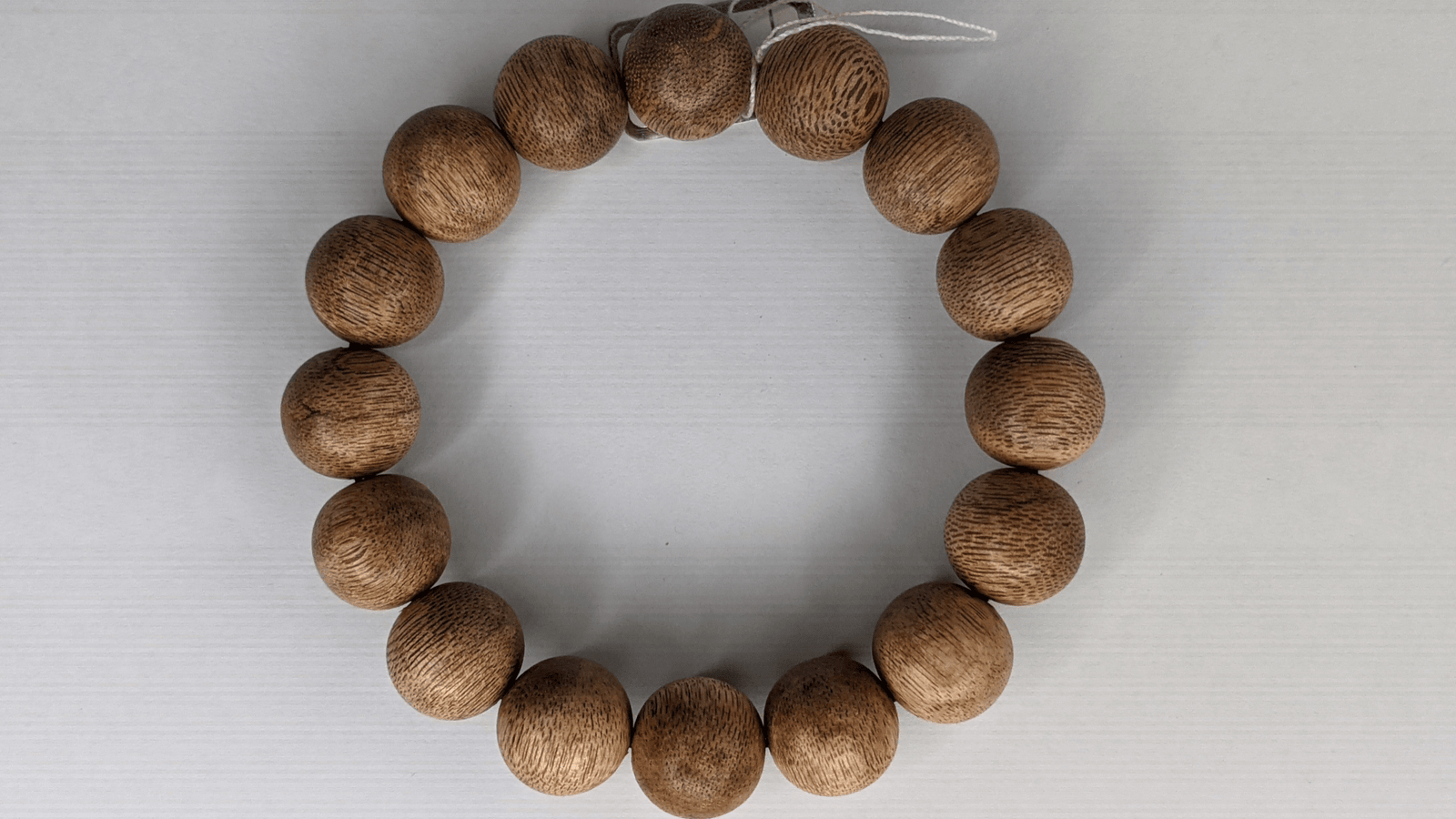 The BPB - Vietnamese Wild Agarwood Bracelet 14.5mm- 15g - 15 mm 16 beads