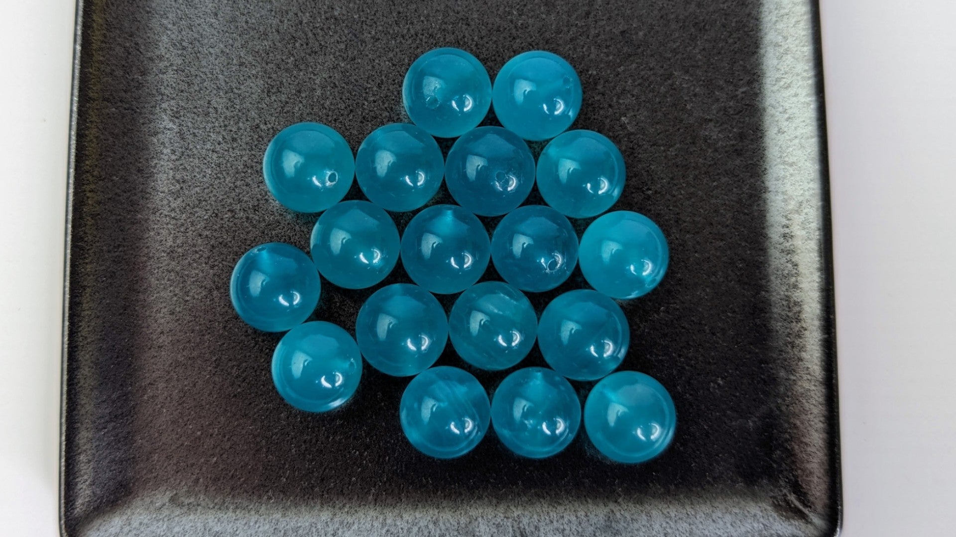 Amazonite 5A-grade beads -10mm