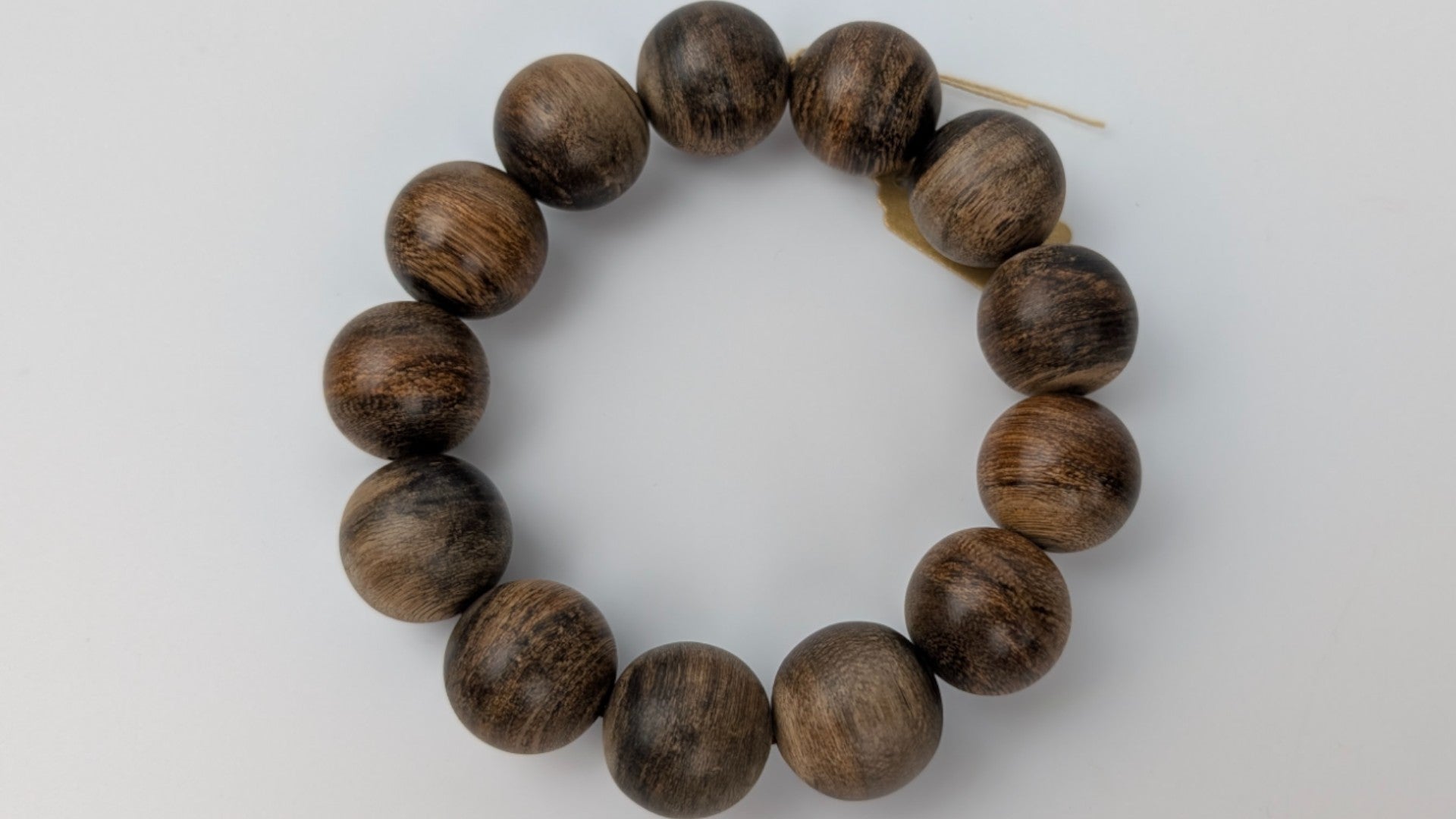 BWIS2 Premium Handmade Wild Agarwood Bracelet 18mm