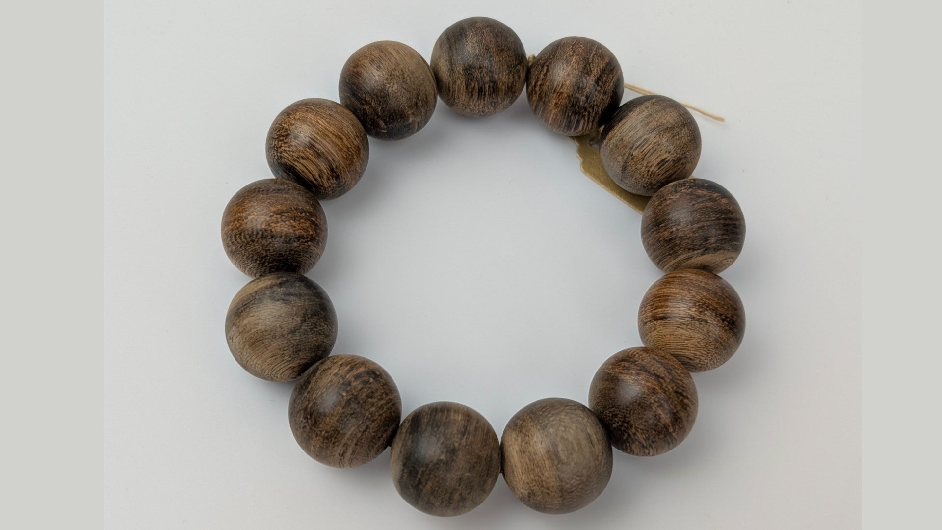 BWIS2 Premium Handmade Wild Agarwood Bracelet 18mm