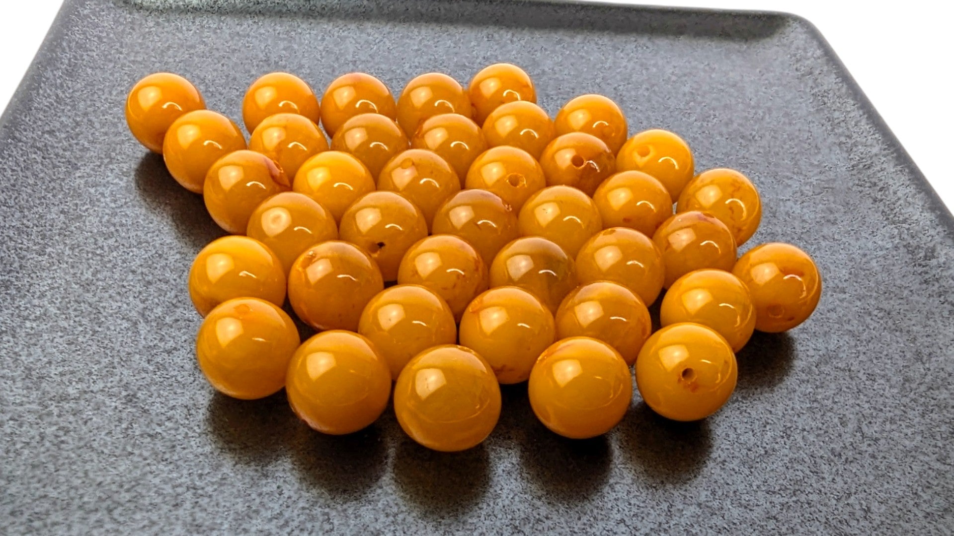 Golden Honey Baltic Amber beads- 8mm