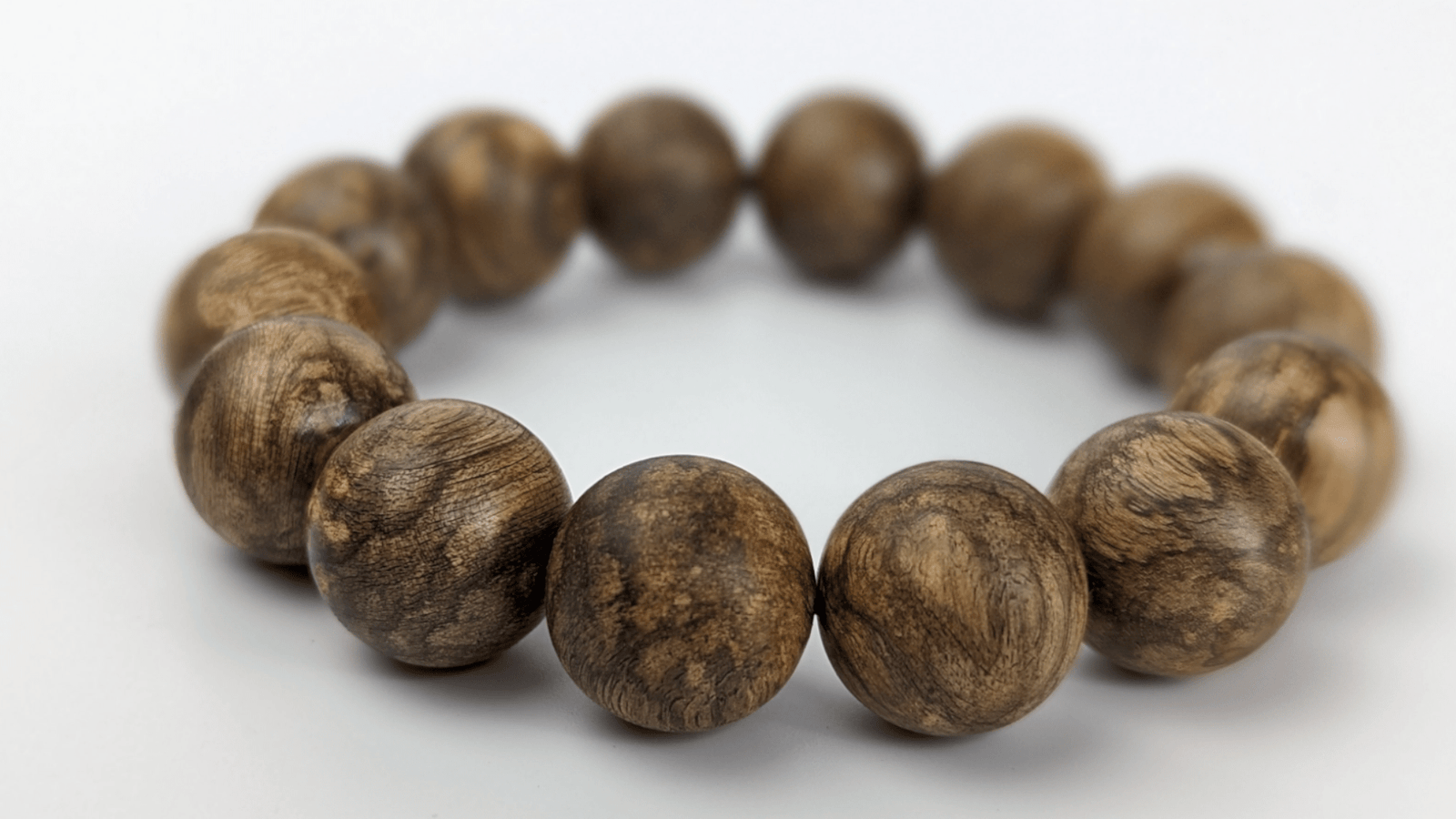 Beads *New* The TK16 - Wild Agarwood Bracelet 23g 16mm