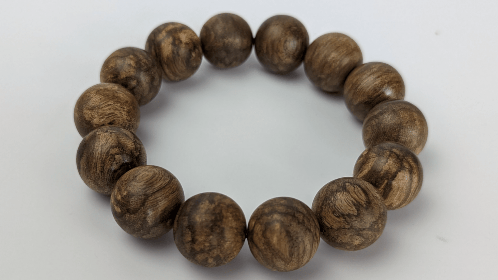 Beads *New* The TK16 - Wild Agarwood Bracelet 23g 16mm