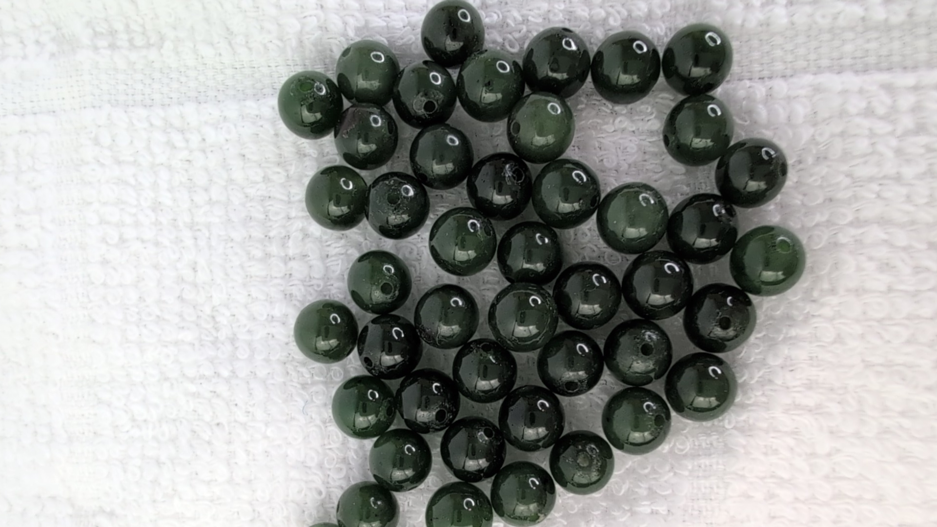 AAA Grade Natural Canadian Jadeite Jade Round Beads – 15mm, Green, Handmade, Genuine Gemstone – For Jewelry Making & Crafts