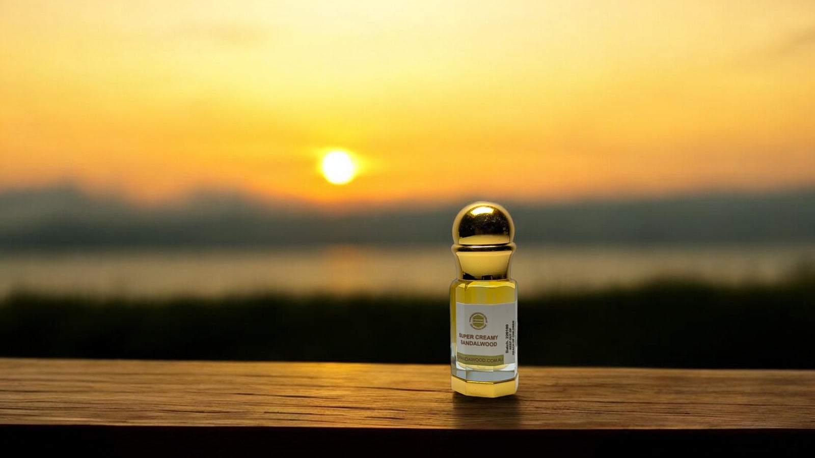 SCW-100% 纯手工蒸馏超级奶油木质檀香油（檀香专辑）