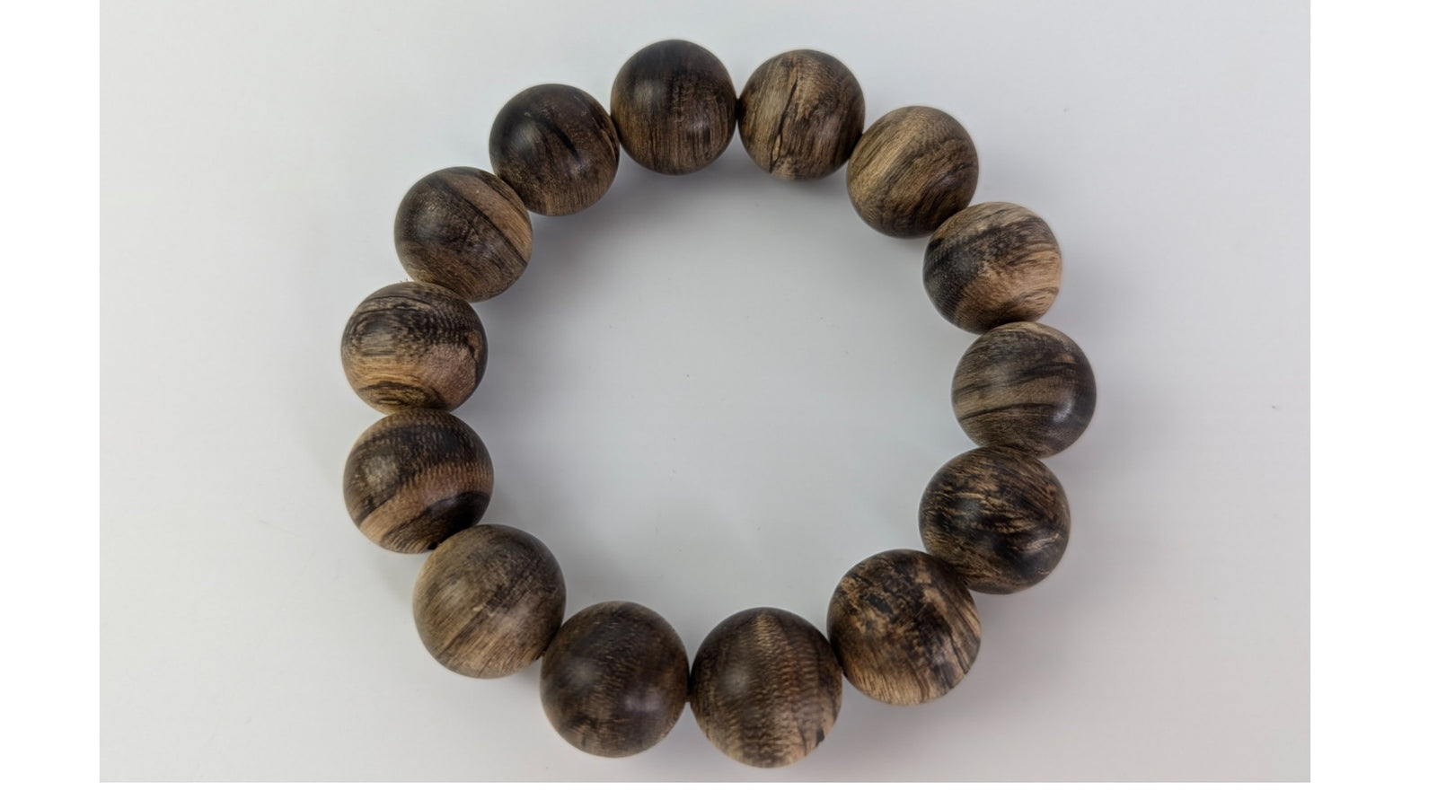 sinking_Agarwood_bracelet