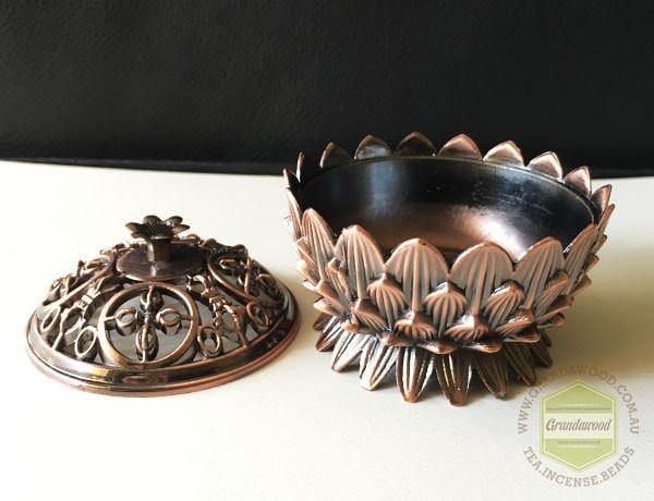 Incense burner- Metal lotus -