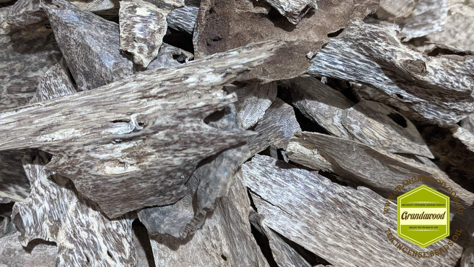 Vietnamese Wild Signature Agarwood Chips - Nha Trang Khanh Hoa -