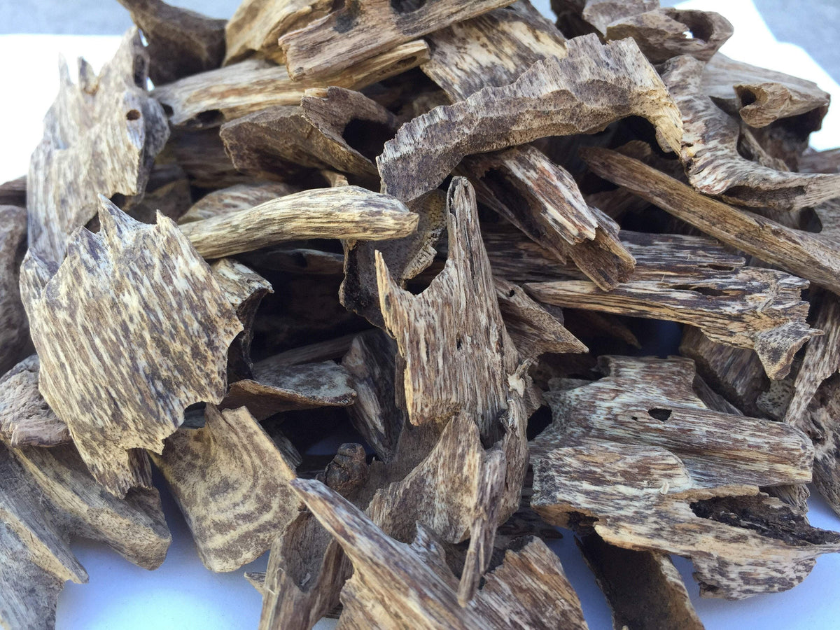 Wild Agarwood Chips Do Xi A+ Quang Ngai -