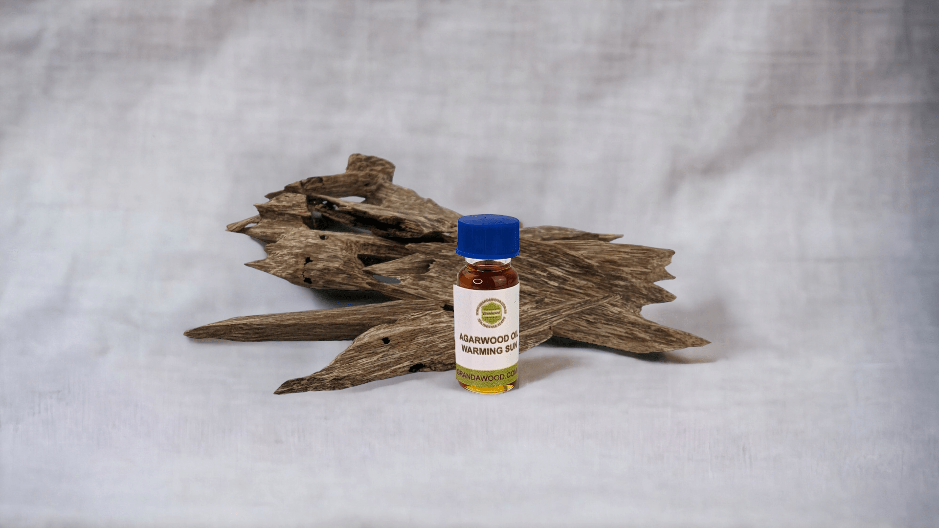 The Warming Sun - Hydro-distilled Pure Cultivated Oud Oil - 1.5ml