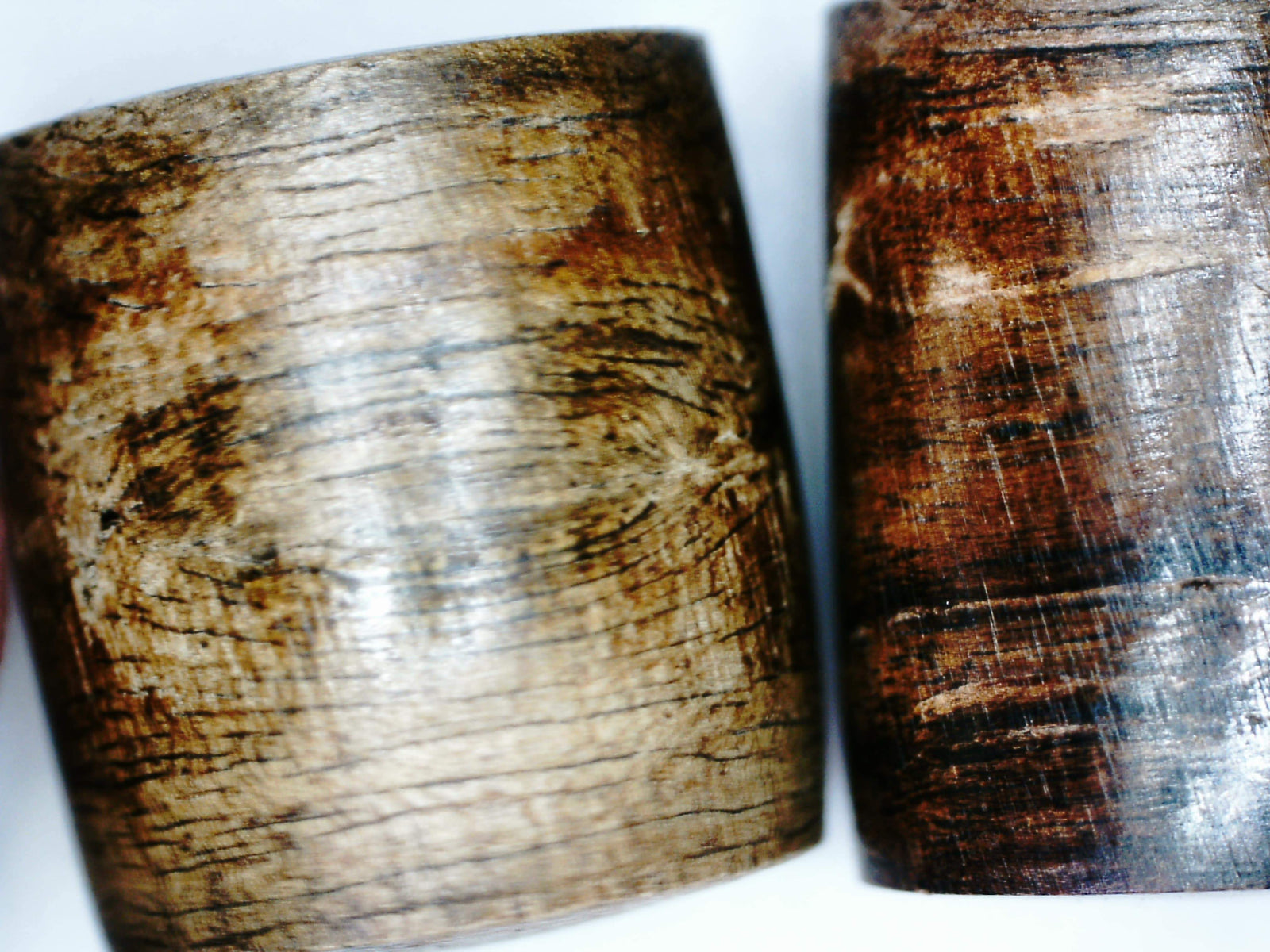 The Calm and Compose - Sinking Wild Agarwood Bracelet with Solid Baltic Amber -