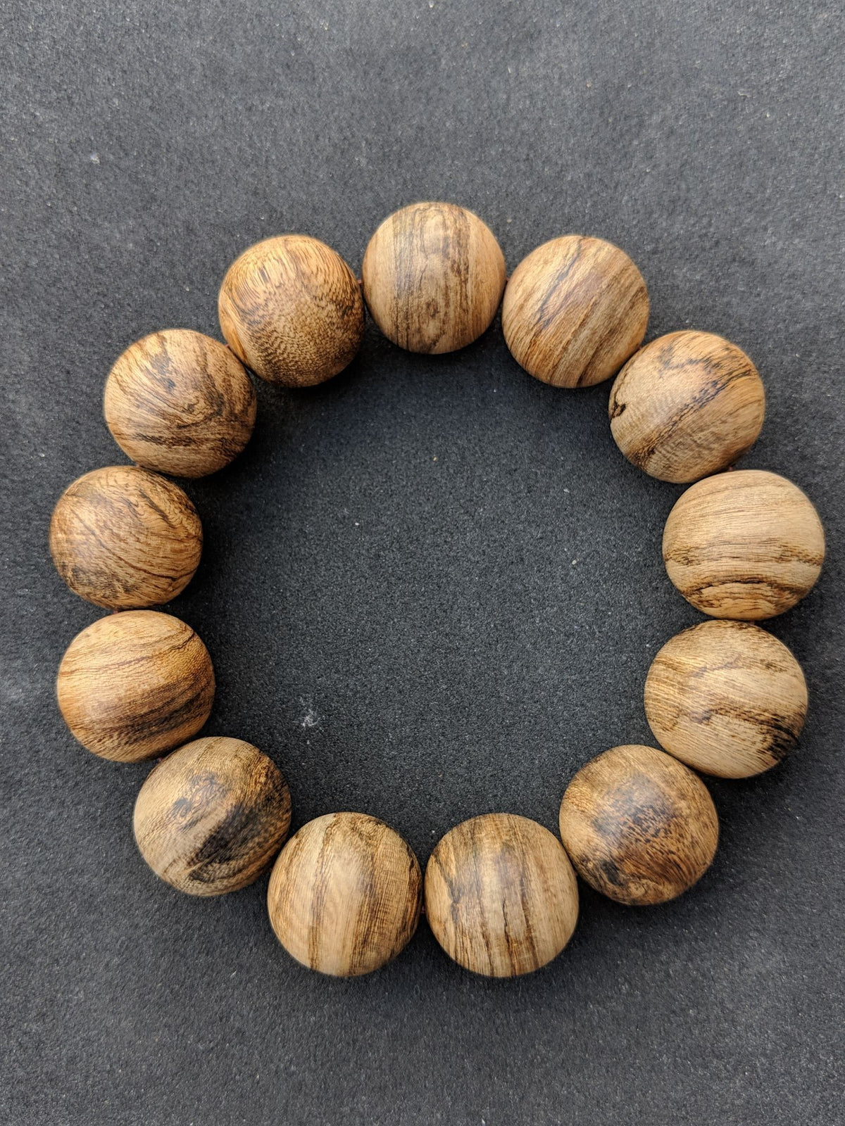 Multiple Wild Agarwood bracelets weight around 25g 18mm -
