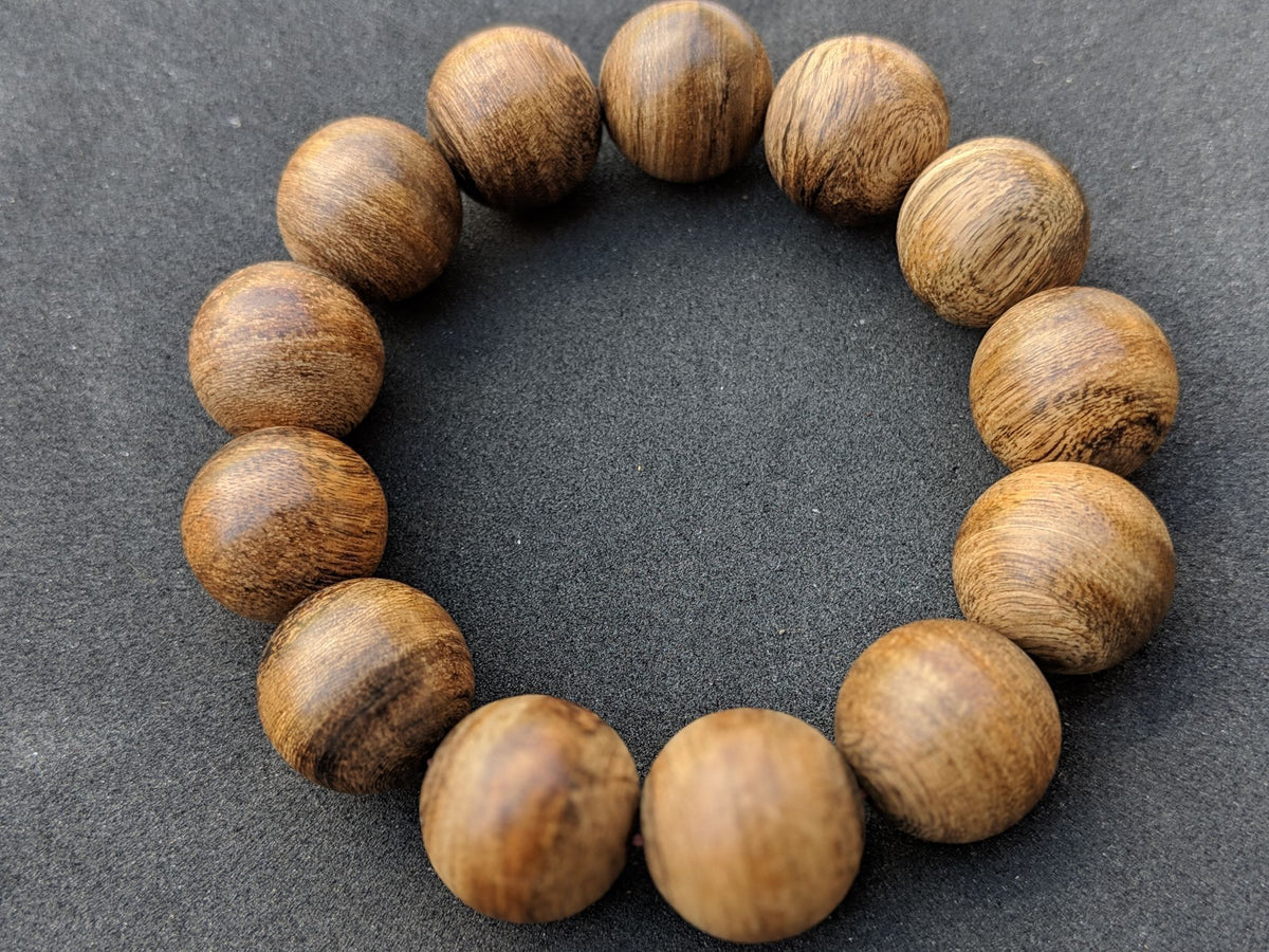 Multiple Wild Agarwood bracelets weight around 25g 18mm -