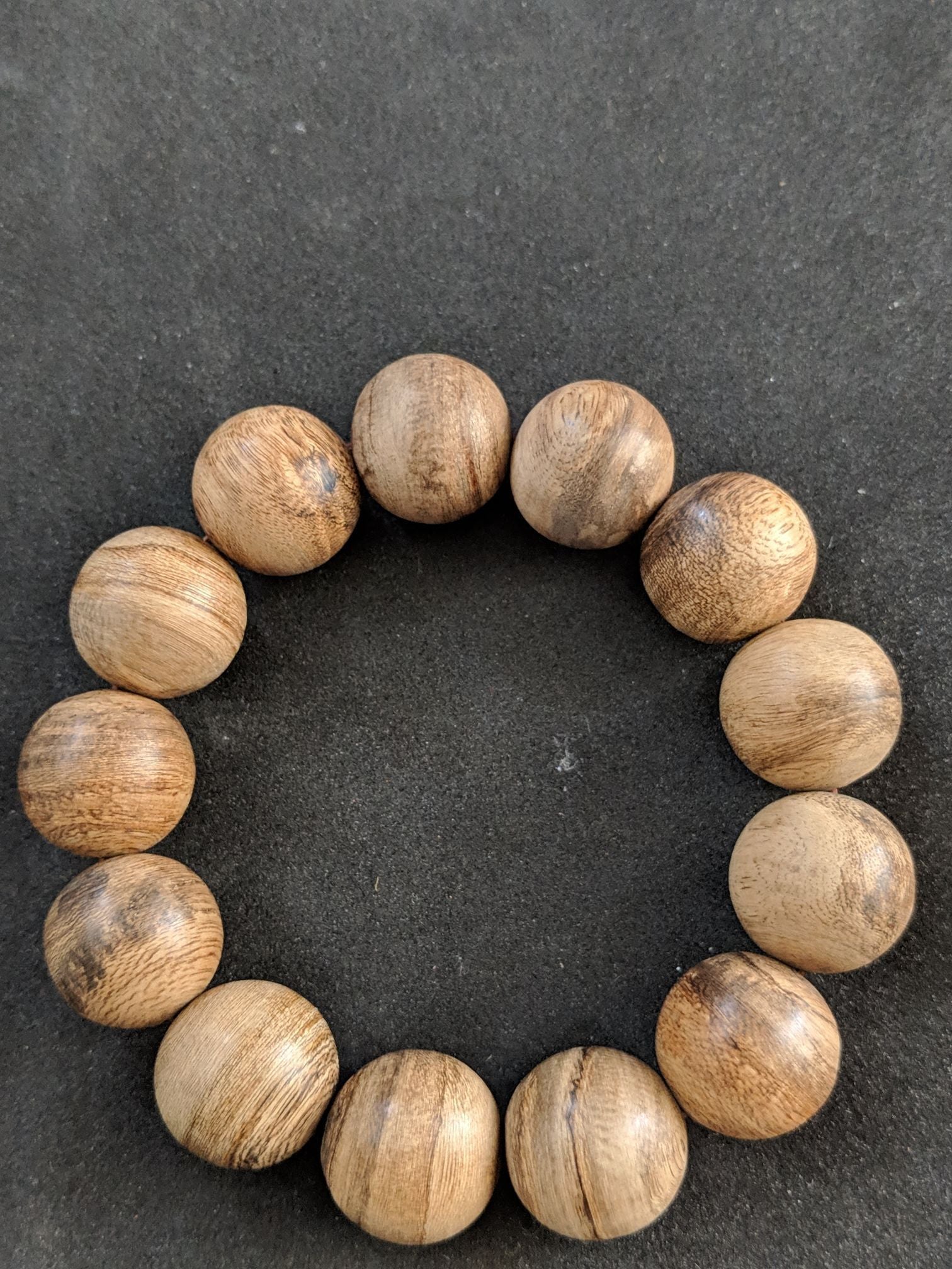 Multiple Wild Agarwood bracelets weight around 25g 18mm -