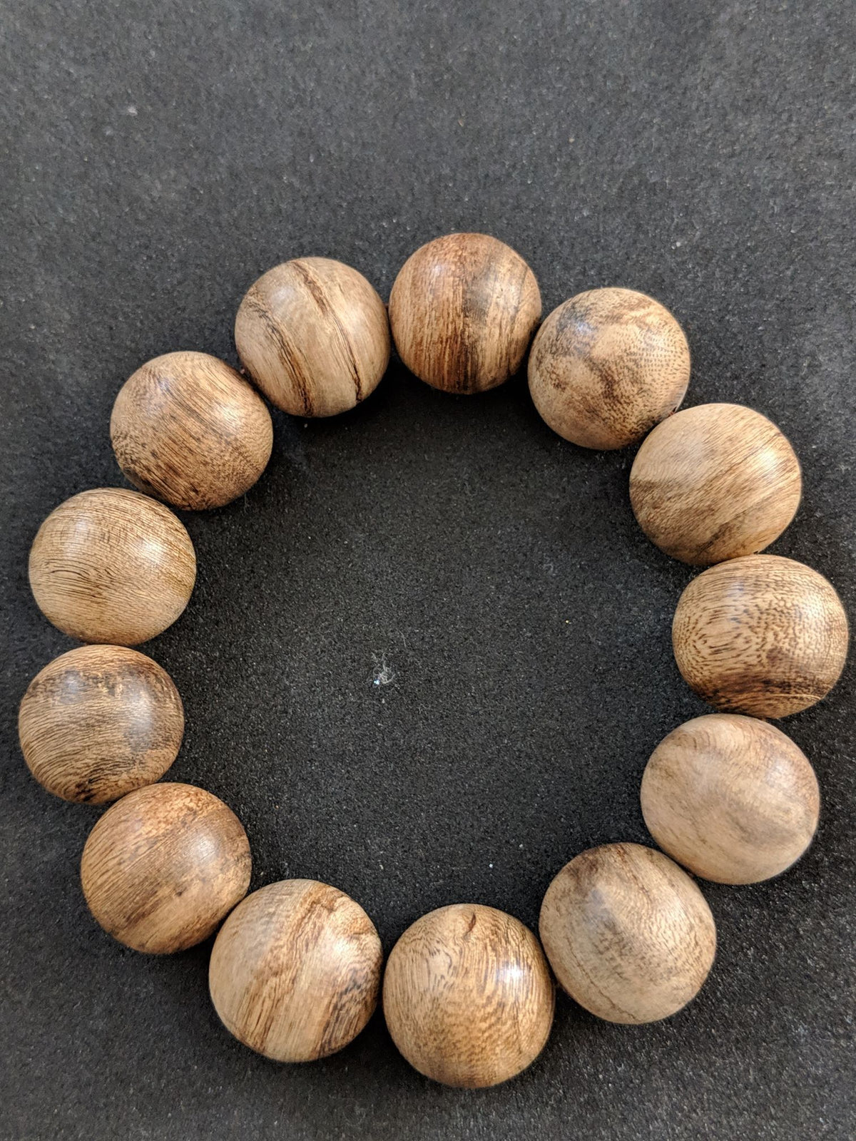 Multiple Wild Agarwood bracelets weight around 25g 18mm -
