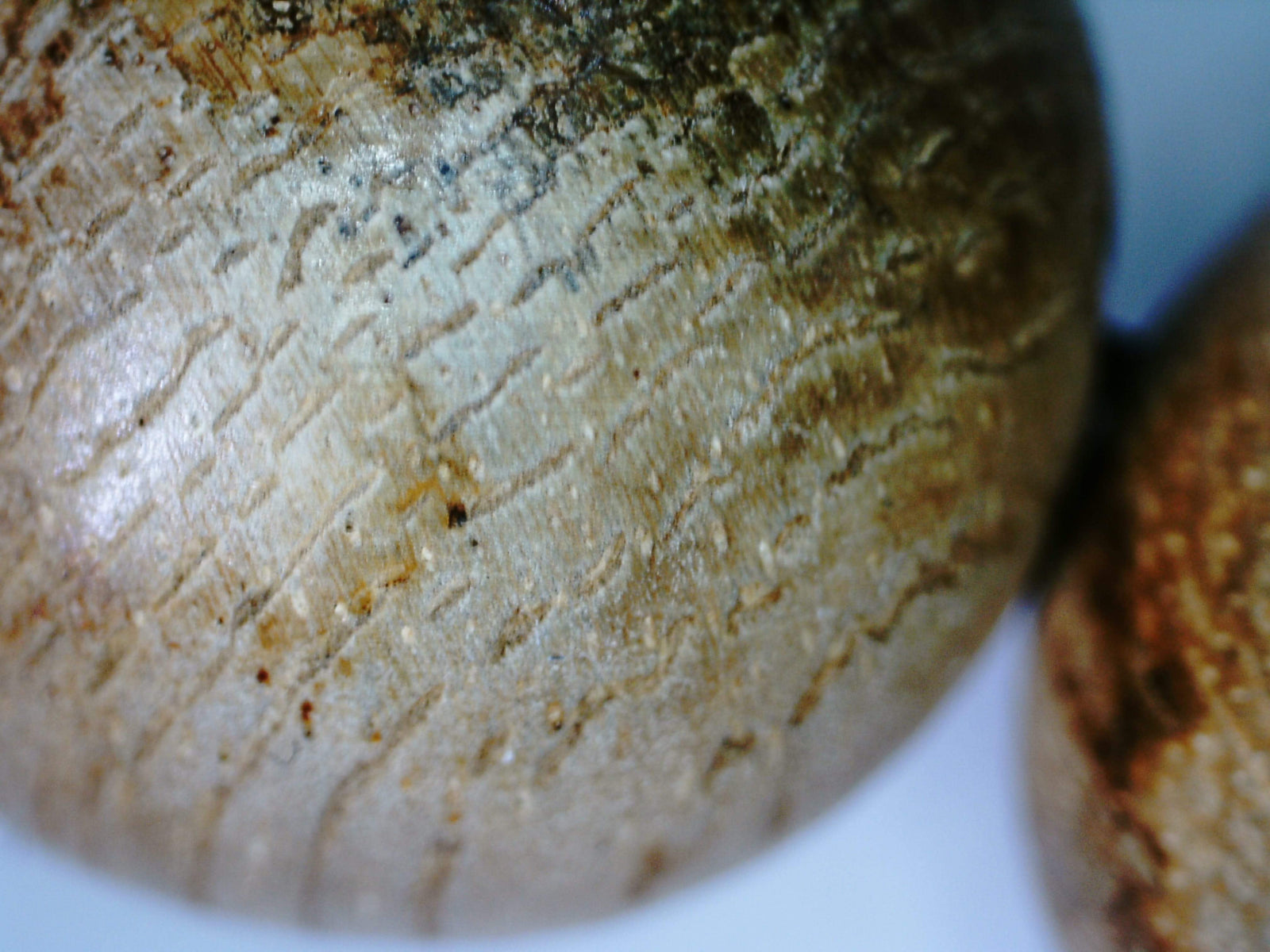 Z-SOLD-Z Light Resin Tigerwood (wild agarwood) bracelet -