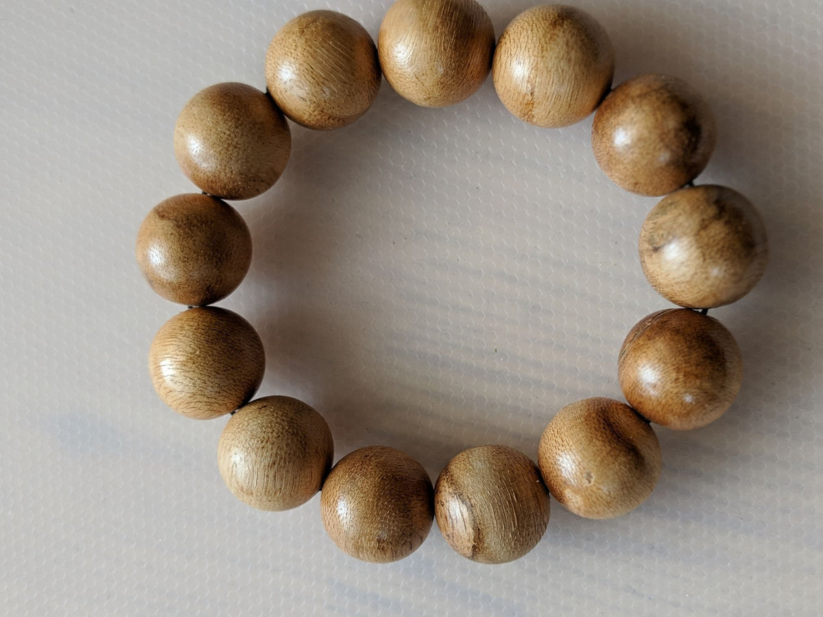 Light resin wild Aquilaria bracelet (light infection agarwood) -