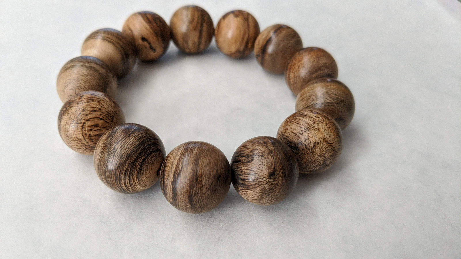 D Wild Agarwood Bracelet Borneo 18mm 25g -