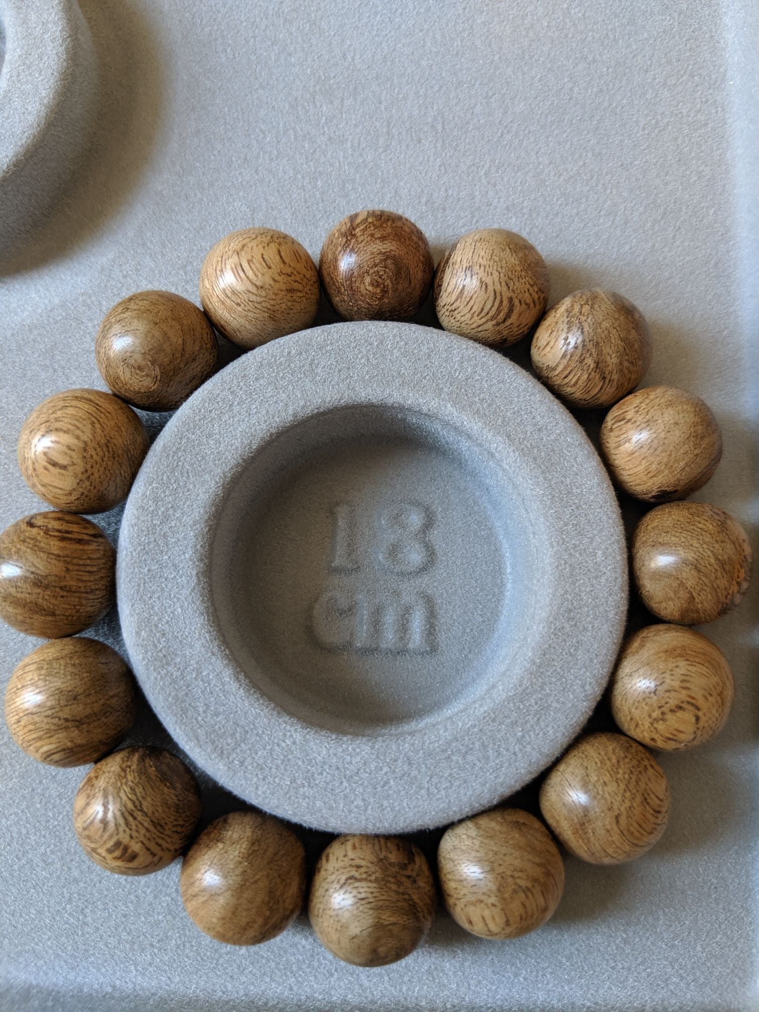 The EKM - East Kalimantan Wild Agarwood Bracelet 14mm 16.5g -