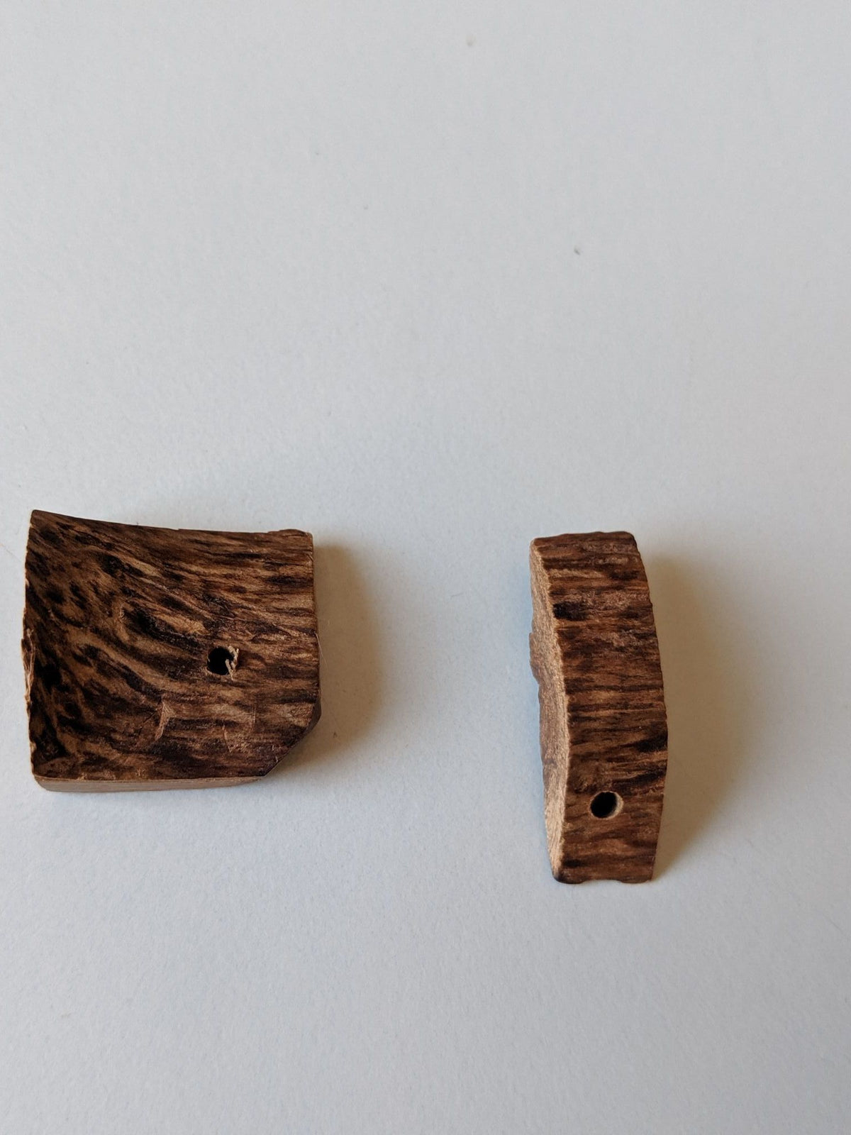 The EKM - East Kalimantan Wild Agarwood Bracelet 14mm 16.5g -