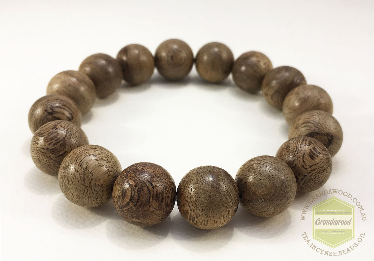 The EKM - East Kalimantan Wild Agarwood Bracelet 14mm 16.5g -