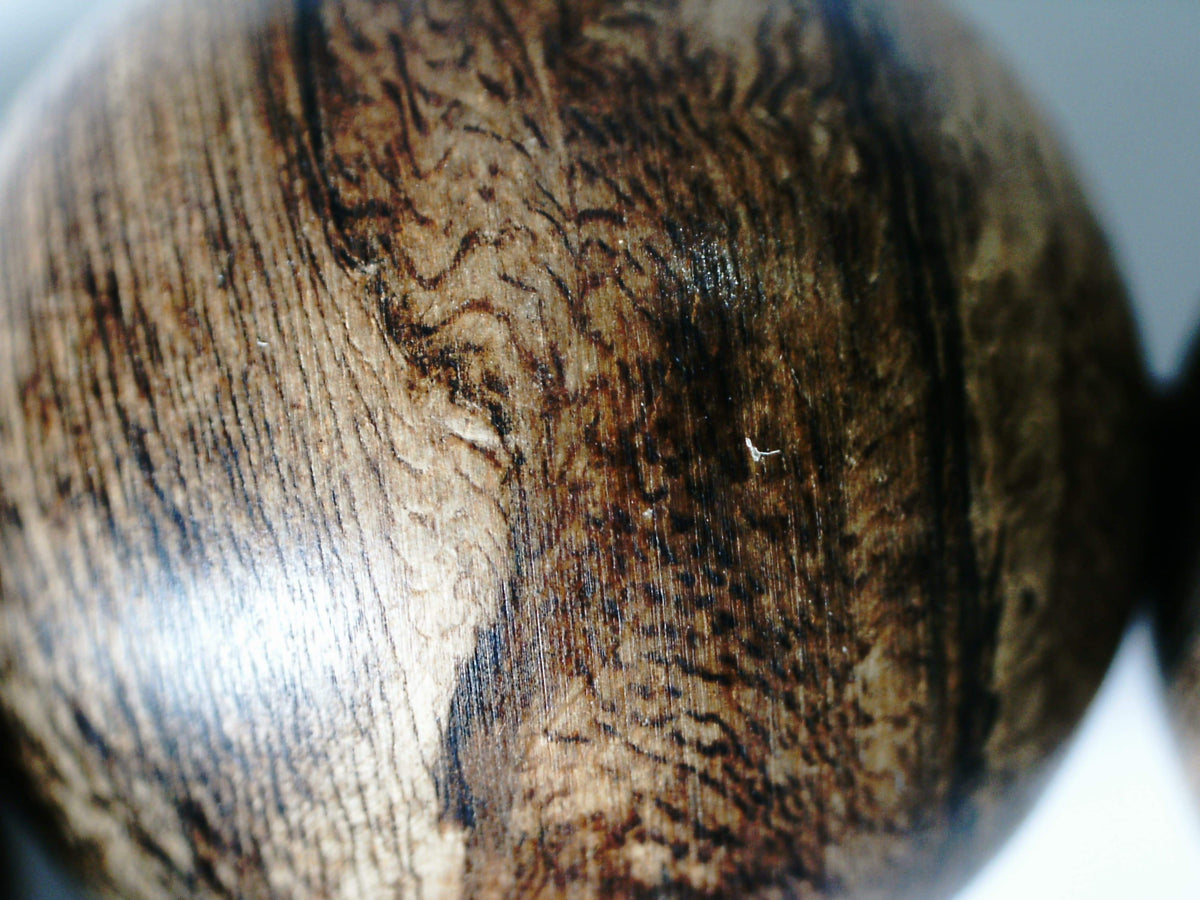 *New* The BATTLE SCARS -Wild Borneo Indonesia agarwood Bracelet 28g 18mm 13 beads -