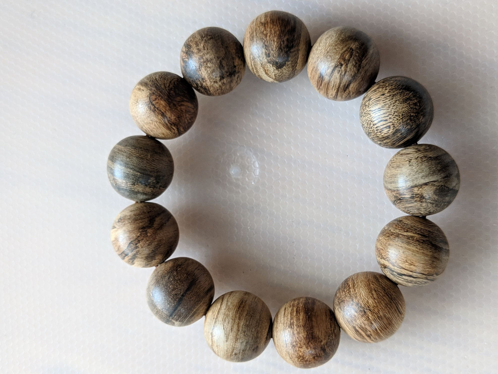 *New* The BATTLE SCARS -Wild Borneo Indonesia agarwood Bracelet 28g 18mm 13 beads -