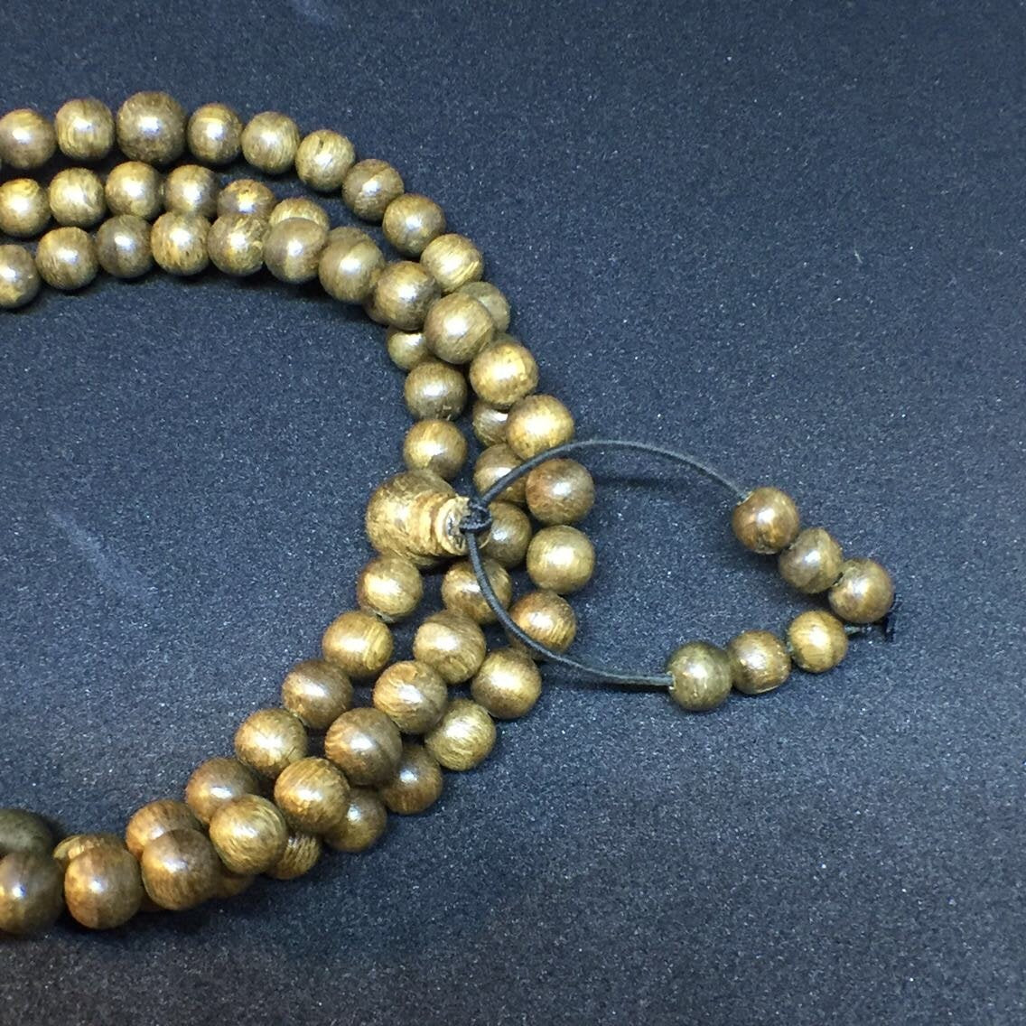 *SOLD* The Elegance: Wild Agarwood 108 mala 6mm 11g -