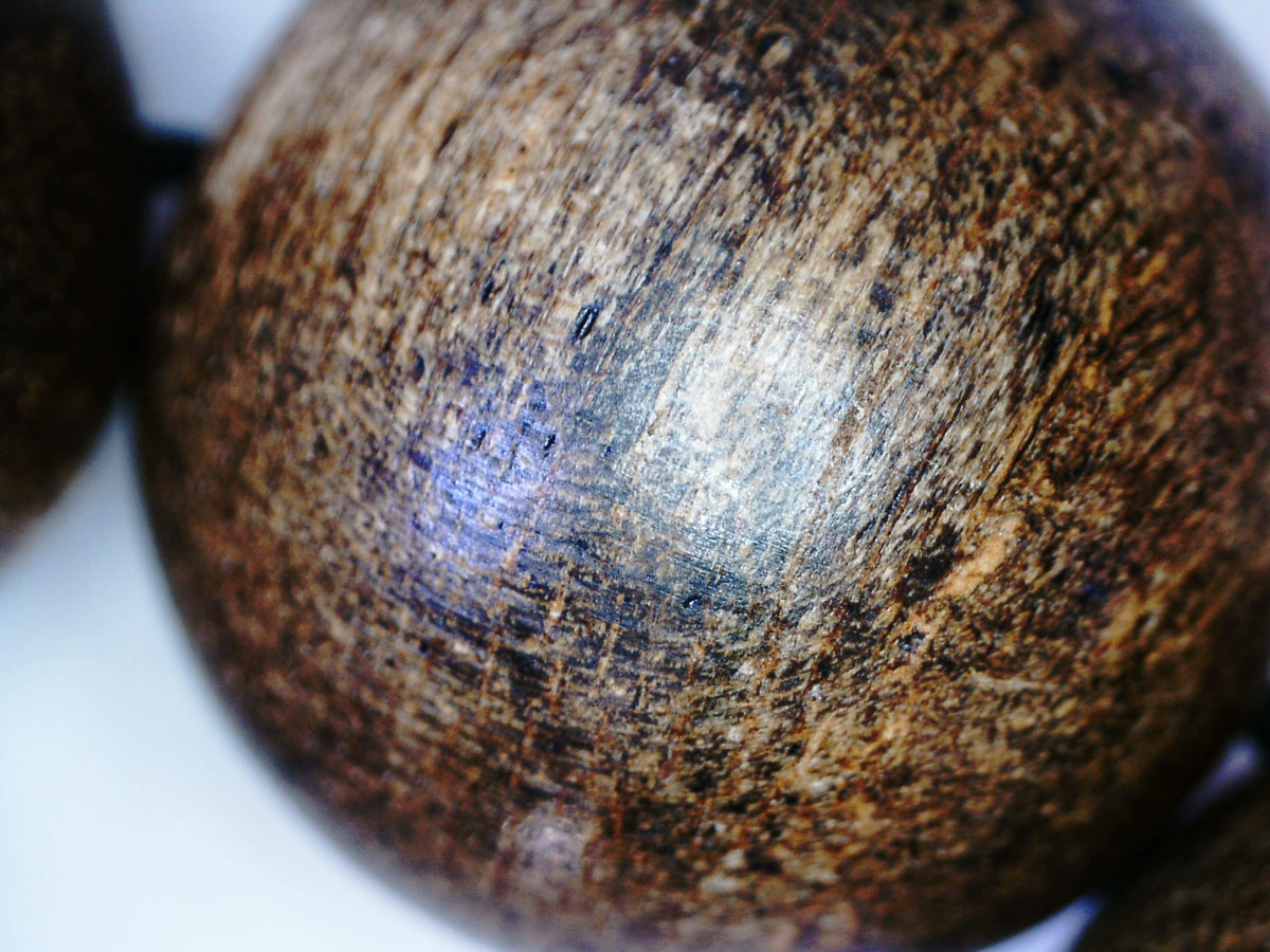 The Little Borneo Wild Agarwood Bracelet 19g,14 beads 16mm -