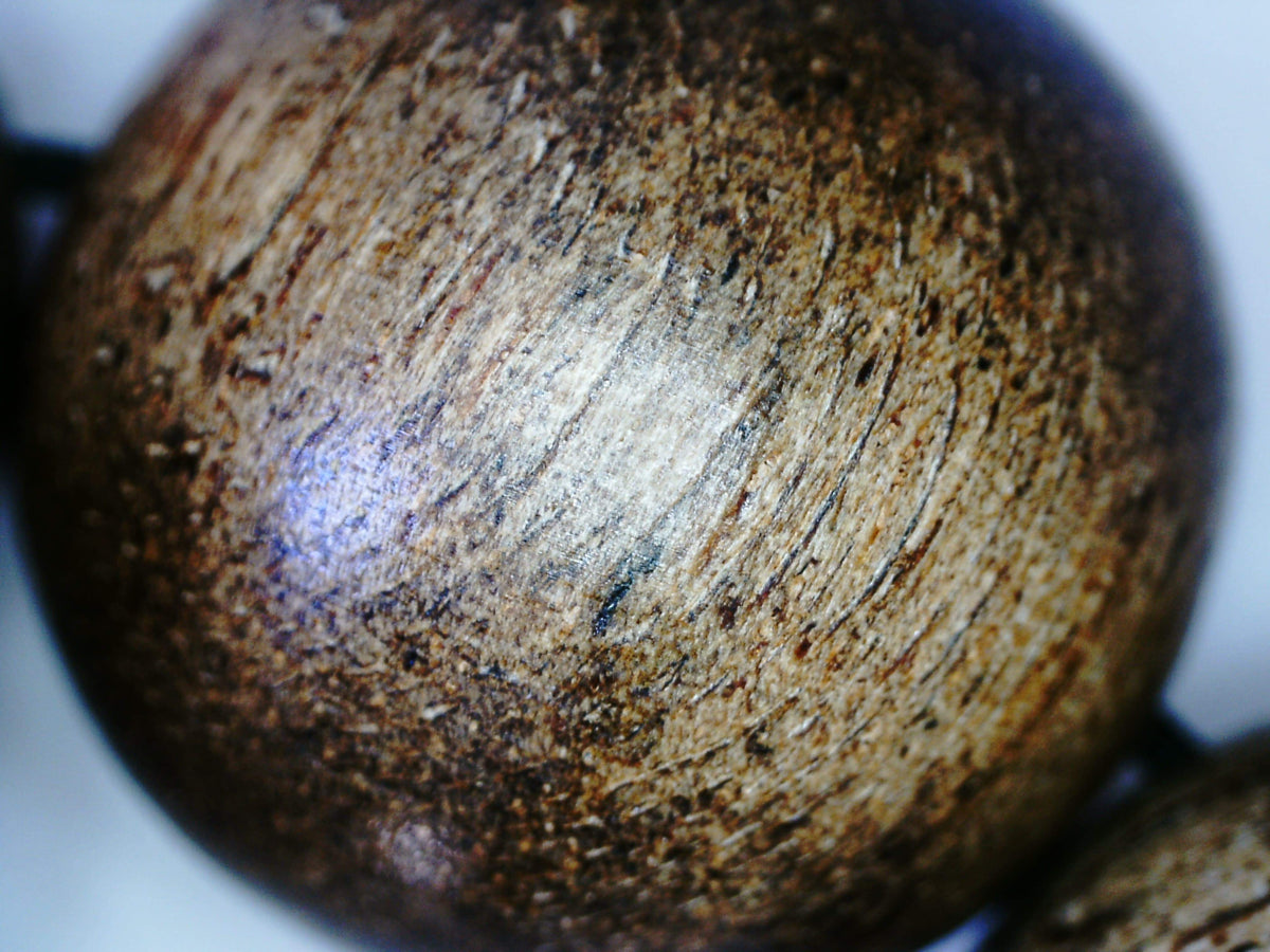 The Little Borneo Wild Agarwood Bracelet 19g,14 beads 16mm -