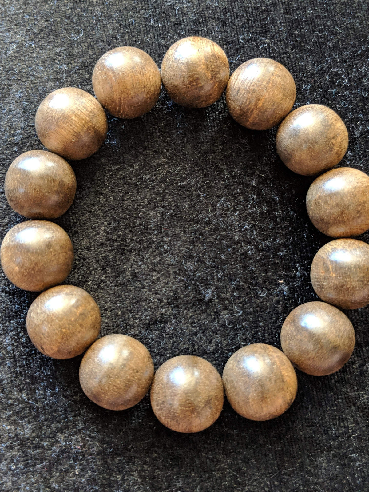 The Little Borneo Wild Agarwood Bracelet 19g,14 beads 16mm -