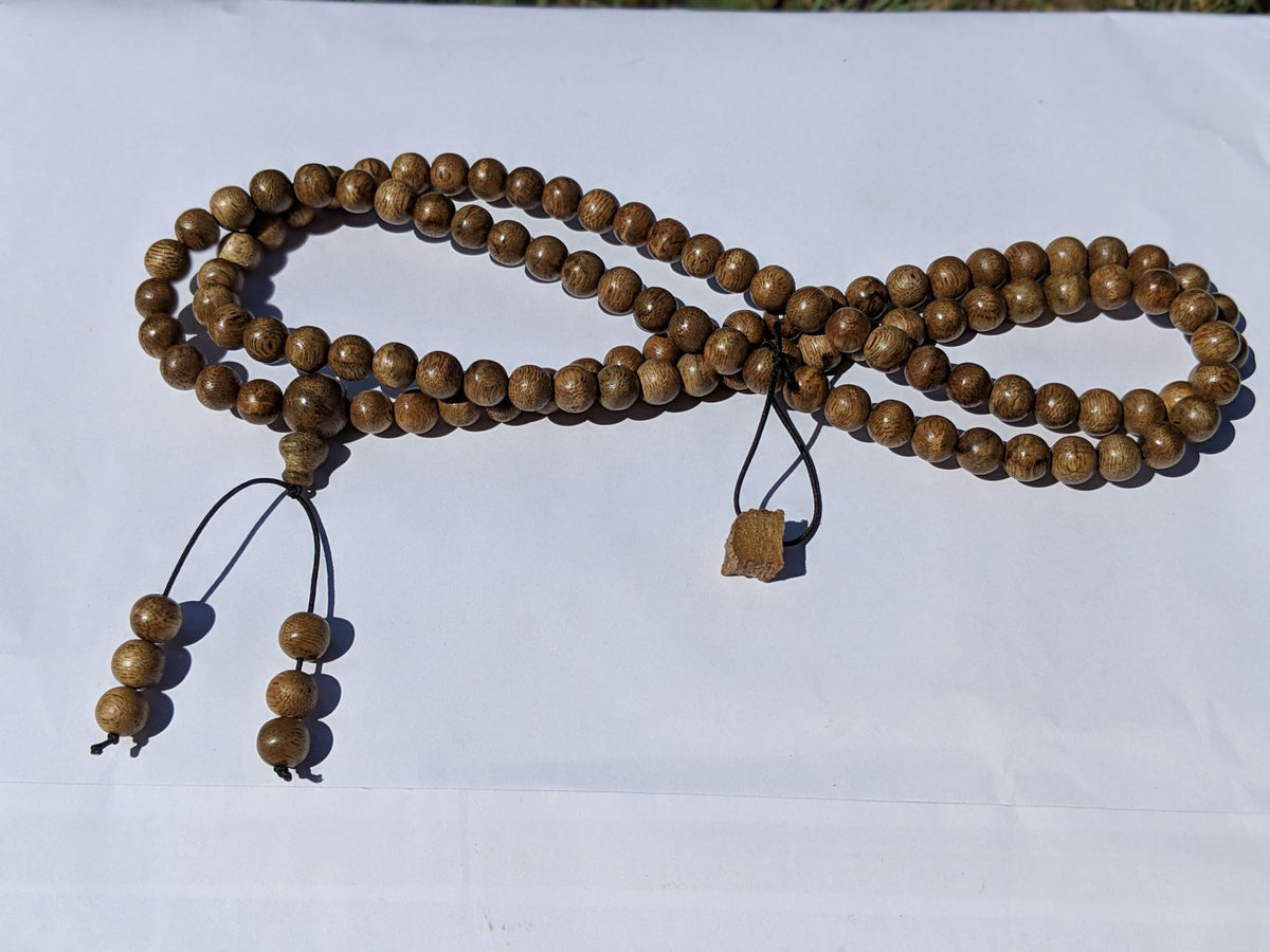 *SOLD* Wild Agarwood Aqualaria Malaccensis 108 mala 8mm 21g Classic Pattern -