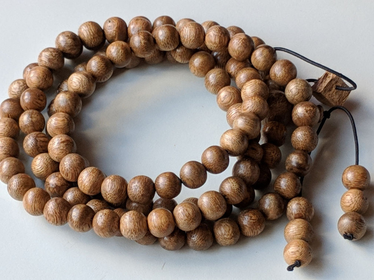 *SOLD* Wild Agarwood Aqualaria Malaccensis 108 mala 8mm 21g Classic Pattern -