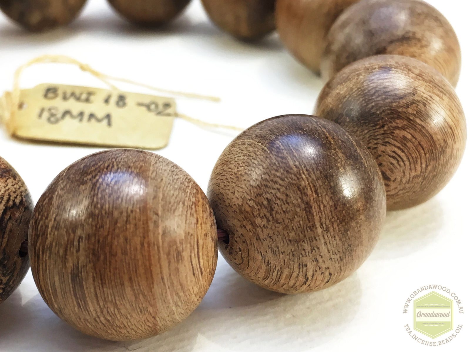 Premium Handmade Wild Agarwood Bracelet 18mm - Sand-polished finish -