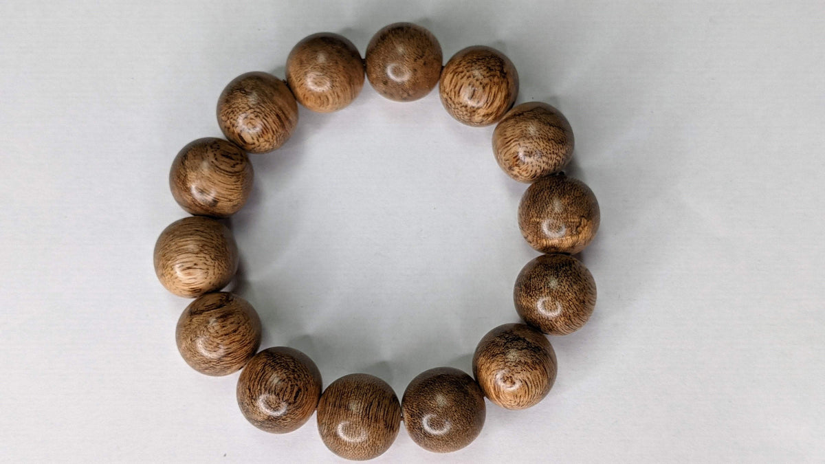 Sarawak Wild Agarwood bracelet 17mm- 21.56g - one piece only -