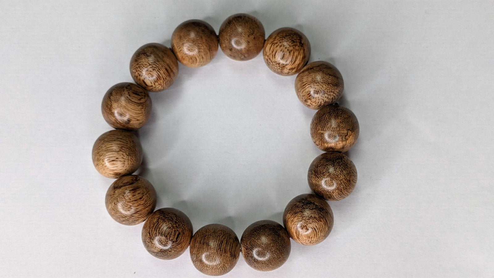 Sarawak Wild Agarwood bracelet 17mm- 21.56g - one piece only -