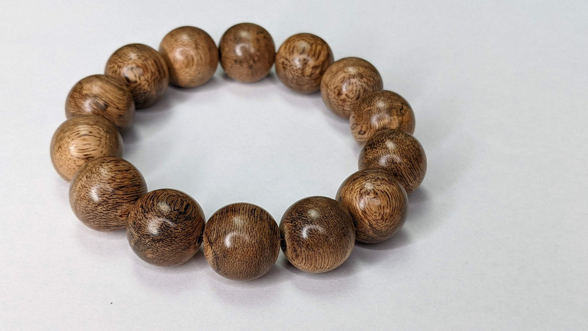 Sarawak Wild Agarwood bracelet 17mm- 21.56g - one piece only -