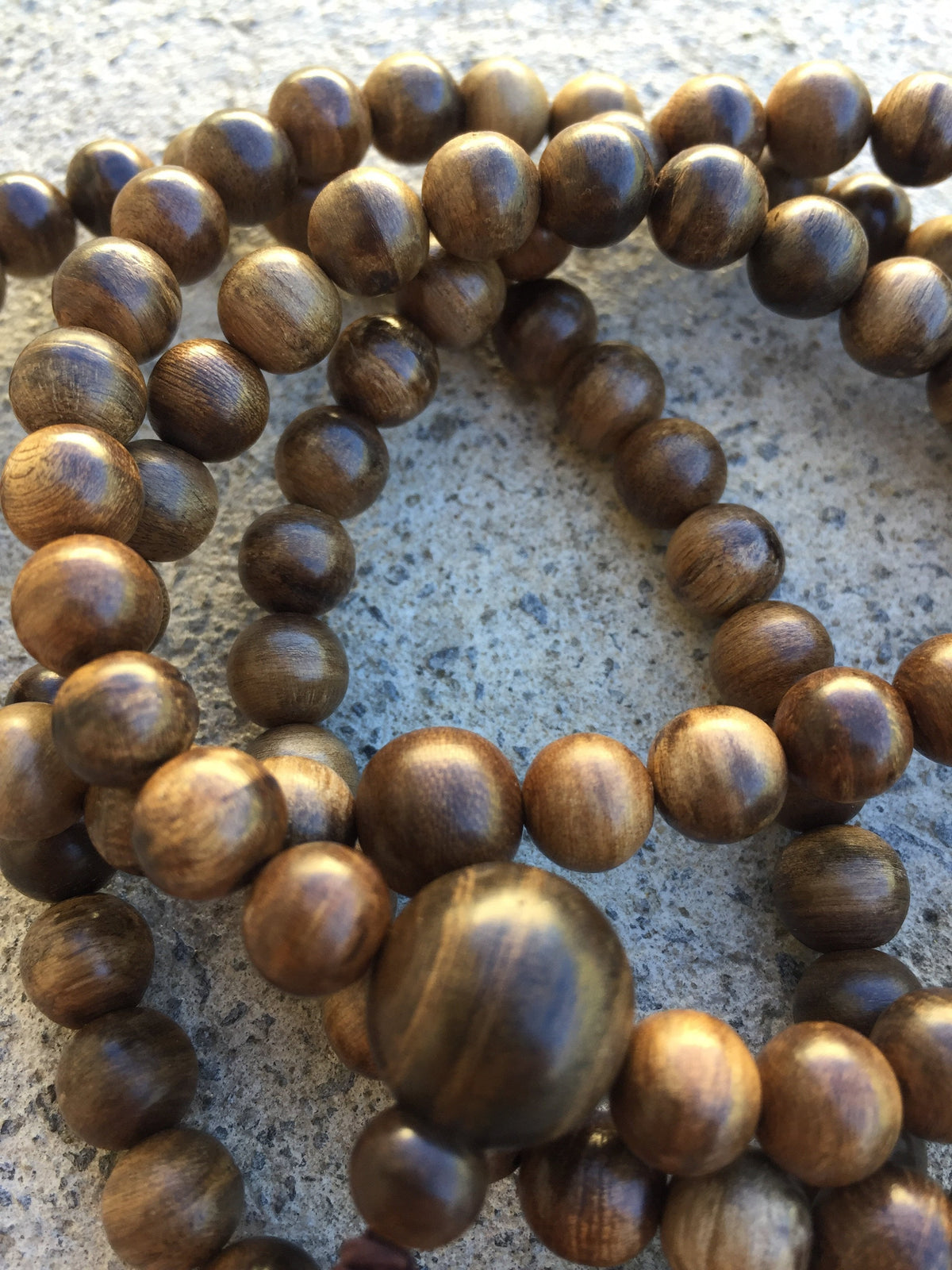 SOLD- Custom-made 108 mala Wild agarwood 27g dimension 8mm -