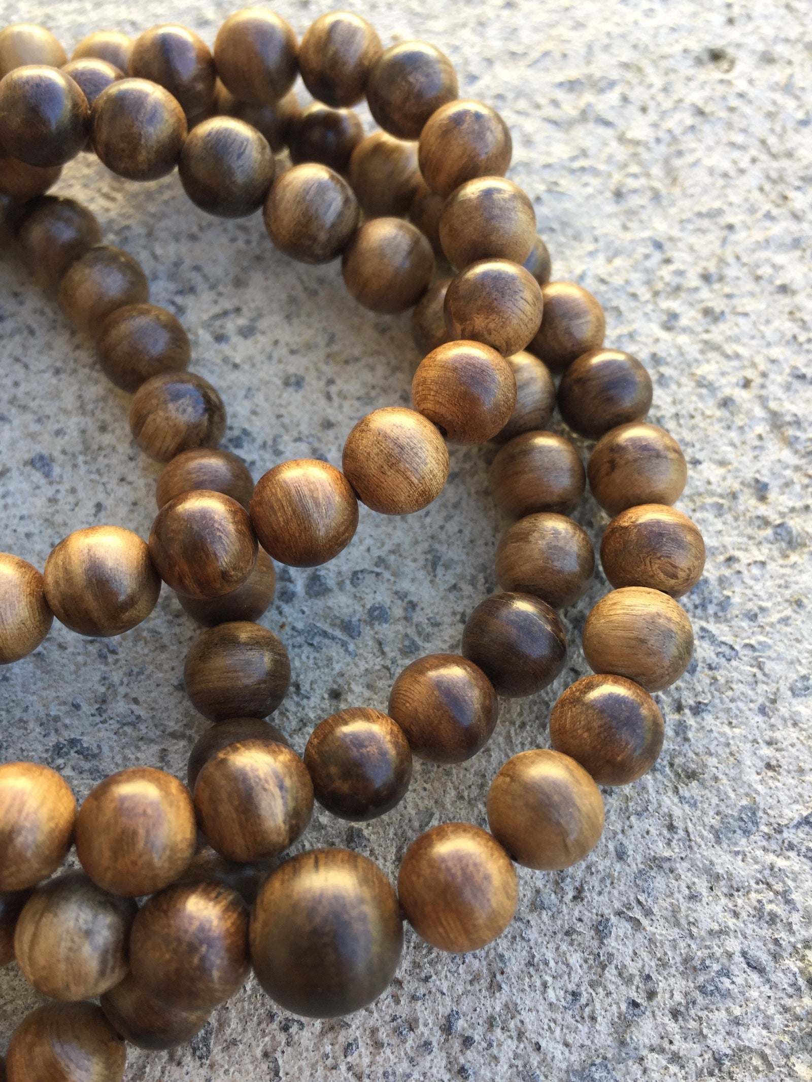 SOLD- Custom-made 108 mala Wild agarwood 27g dimension 8mm -